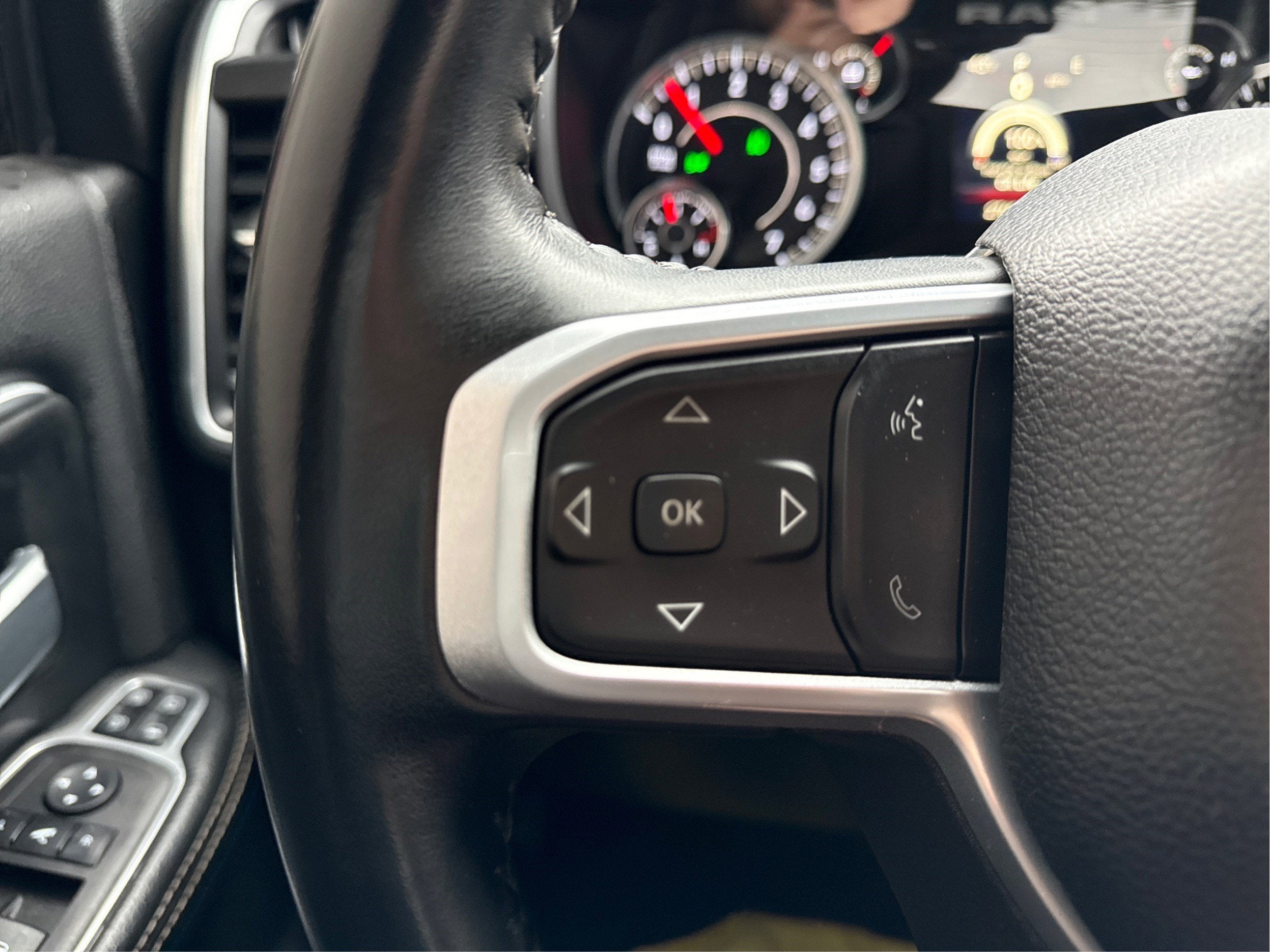 2024 RAM 2500 Big Horn Crew Cab 4x4 6'4" Box