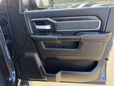 2020 RAM 2500 Big Horn Crew Cab 4X4 6'4" Box