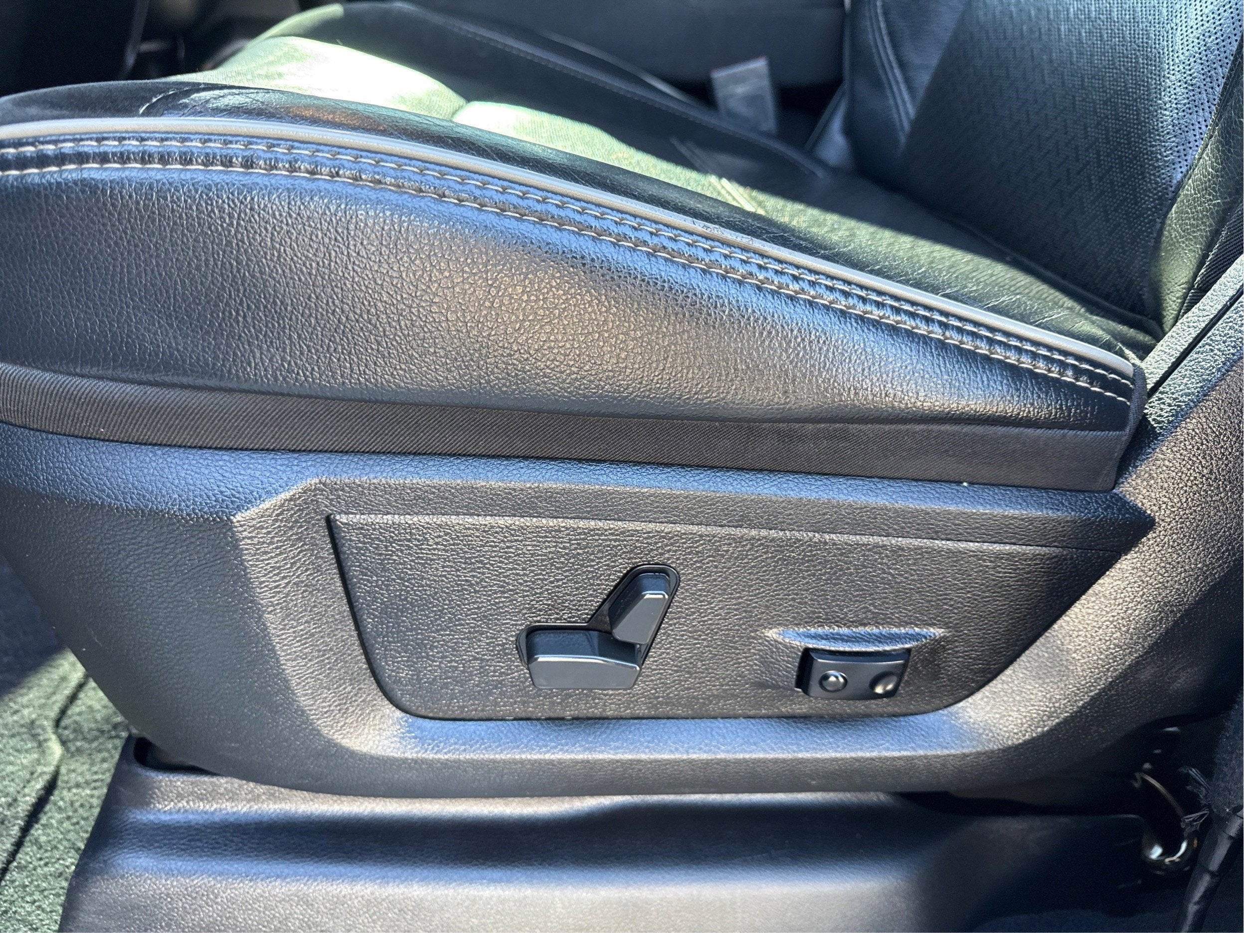 2021 RAM 2500 Laramie Crew Cab 4x4 6'4" Box