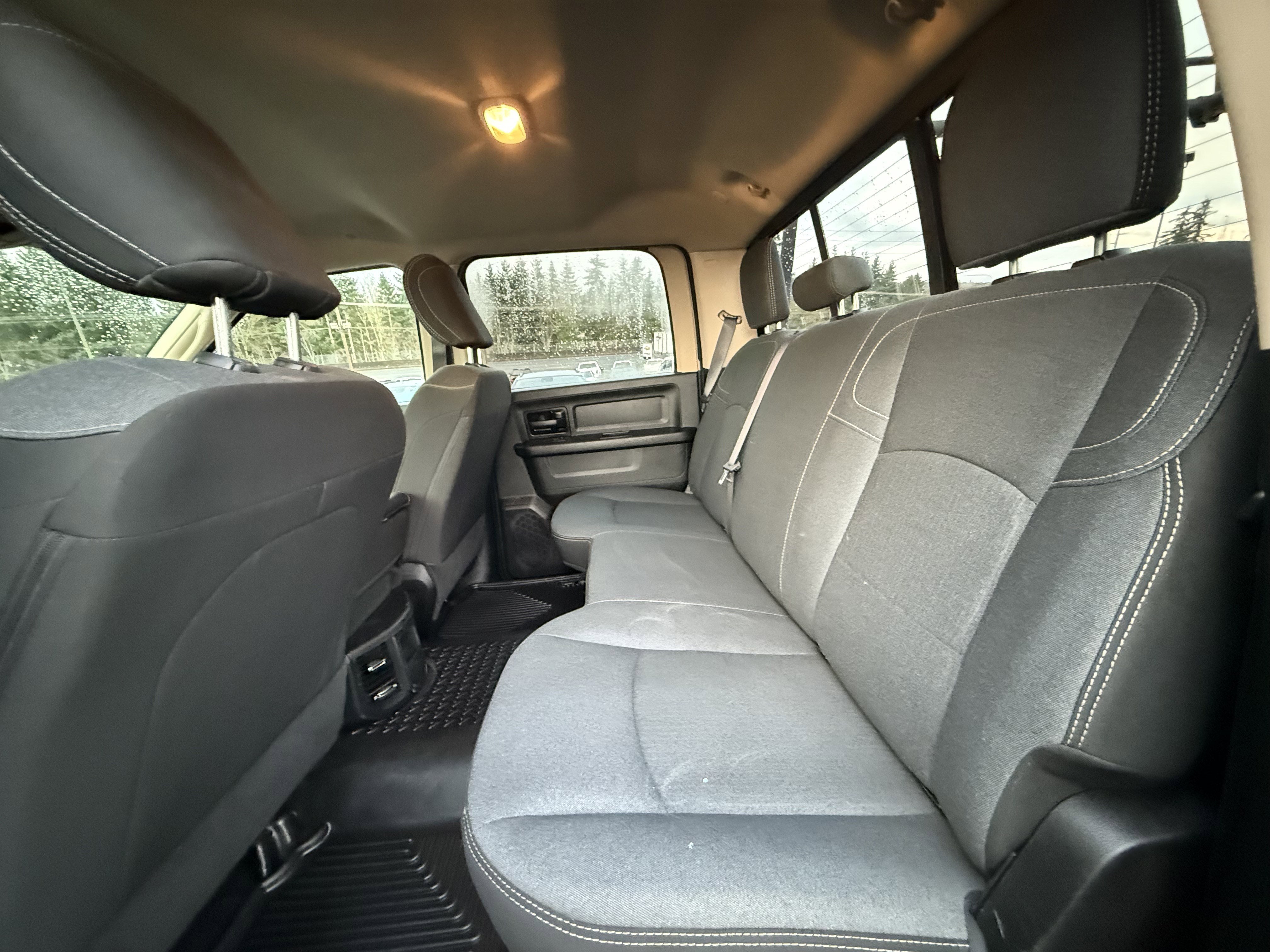 2020 RAM 2500 Tradesman Crew Cab 4X4 8' Box