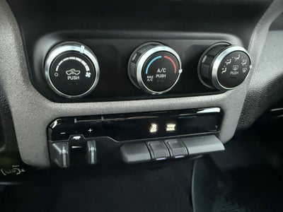 2020 RAM 2500 Tradesman Crew Cab 4X4 8' Box