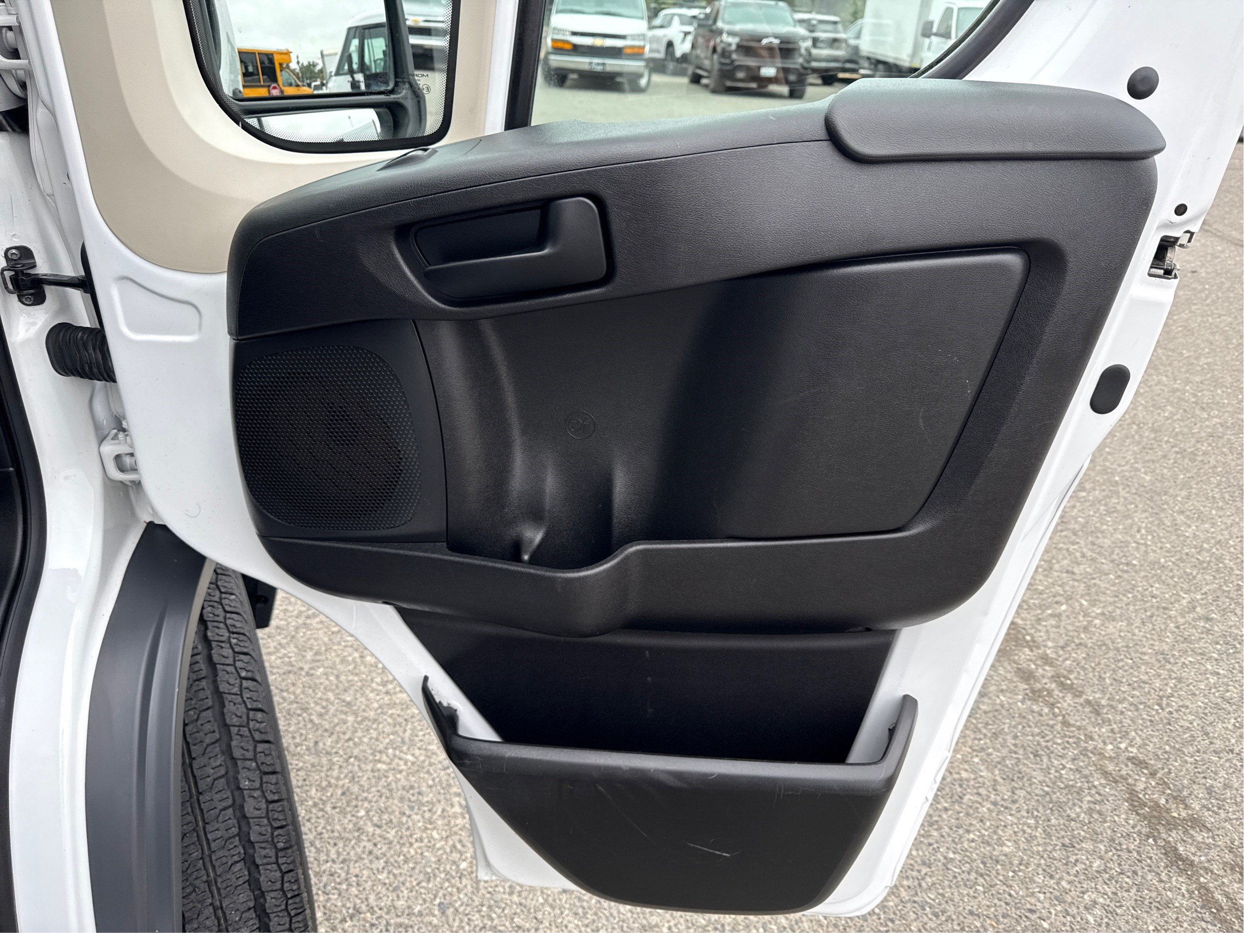 2017 RAM ProMaster Chassis Cab 3500 159" WB 104"