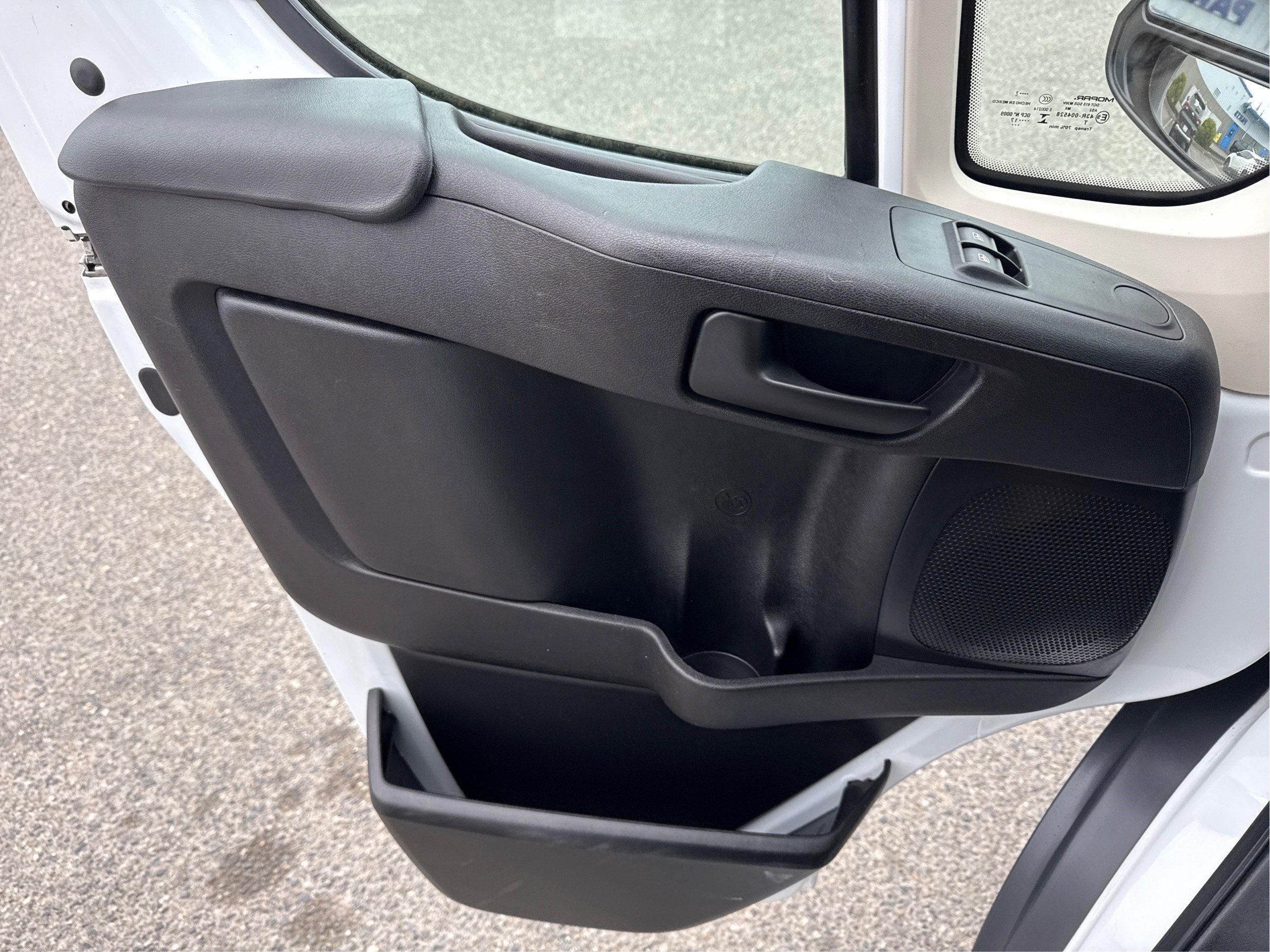 2017 RAM ProMaster Chassis Cab 3500 159" WB 104"