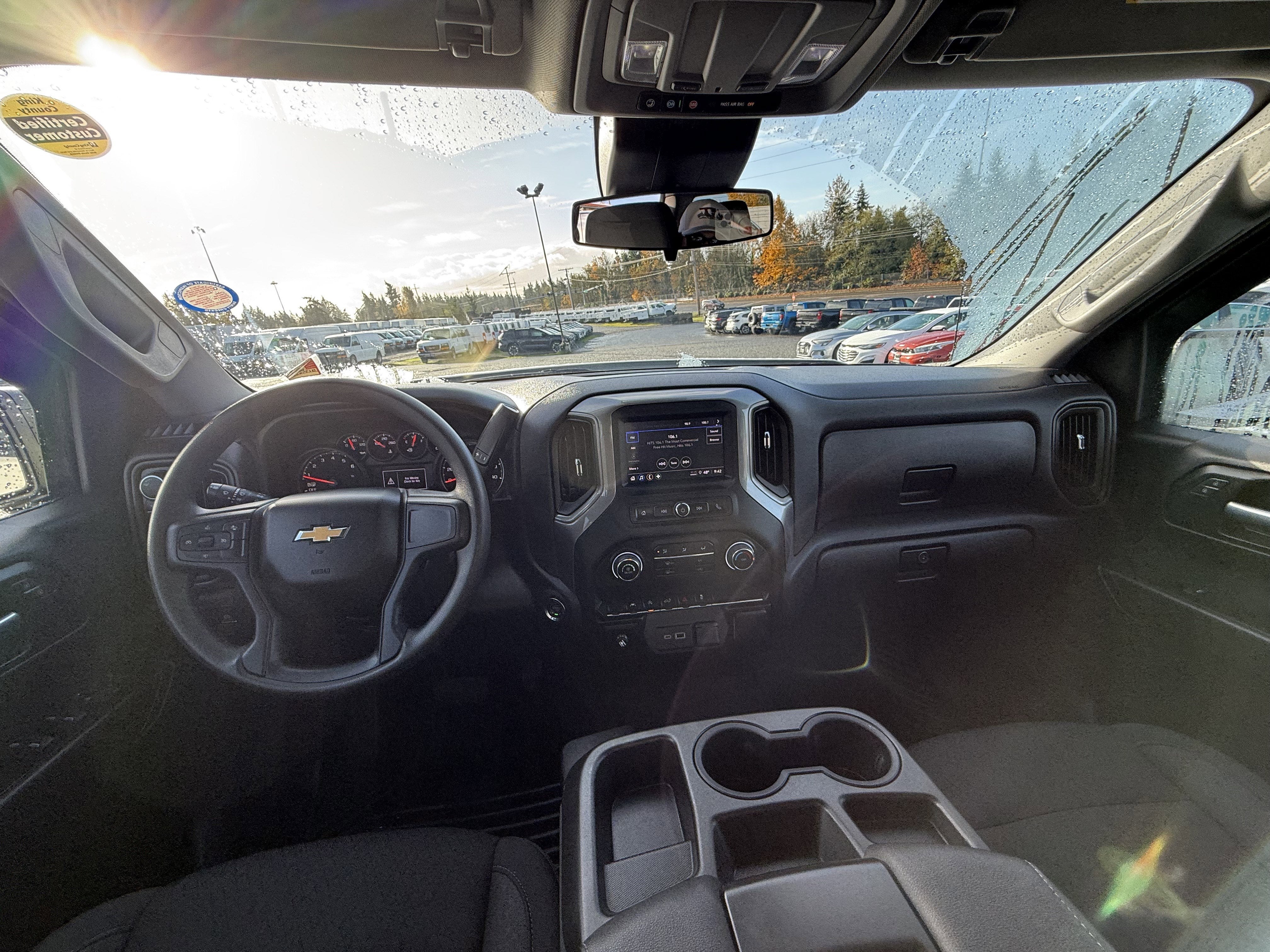 2023 Chevrolet Silverado 1500 Custom