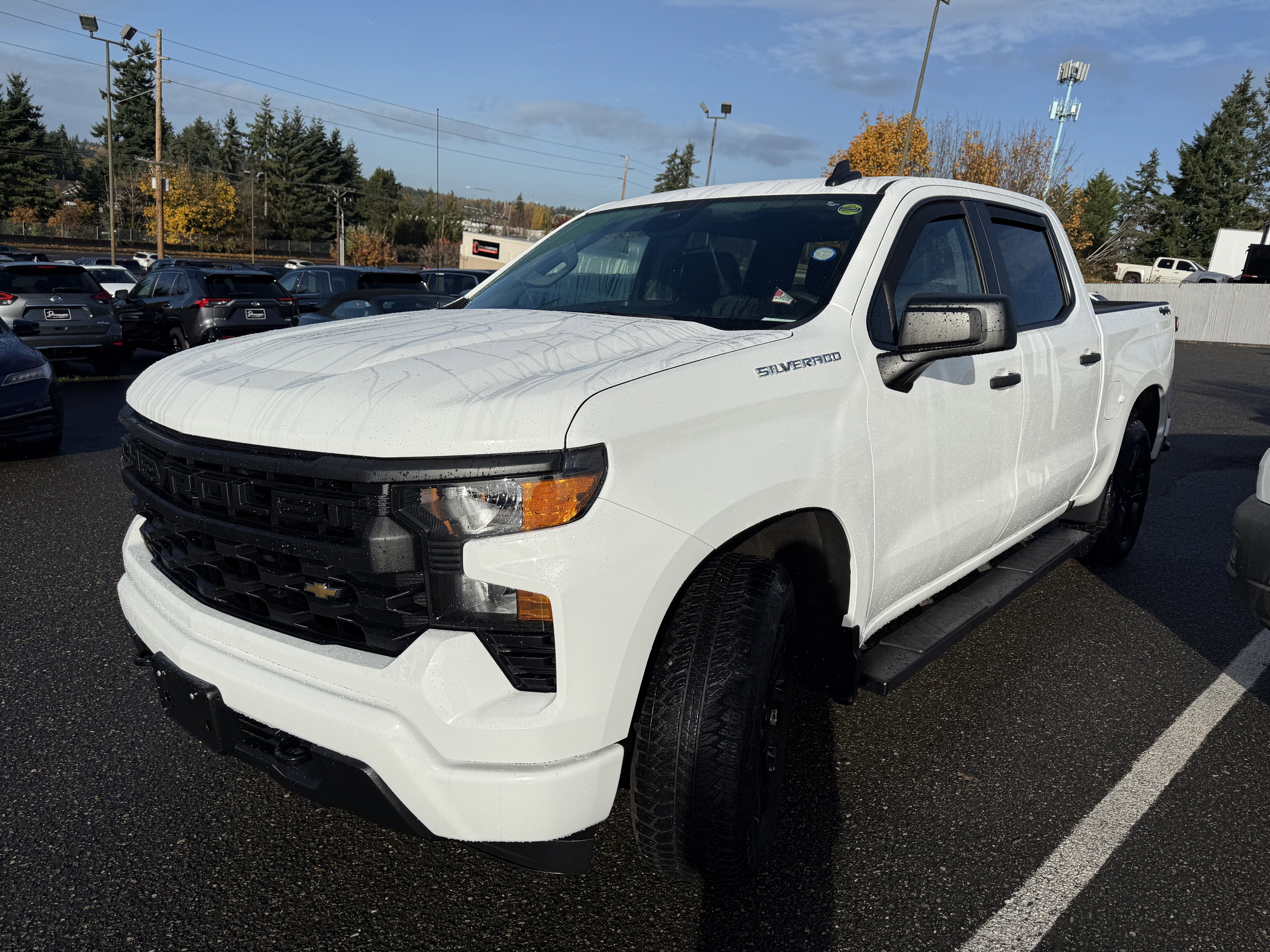2023 Chevrolet Silverado 1500 Custom