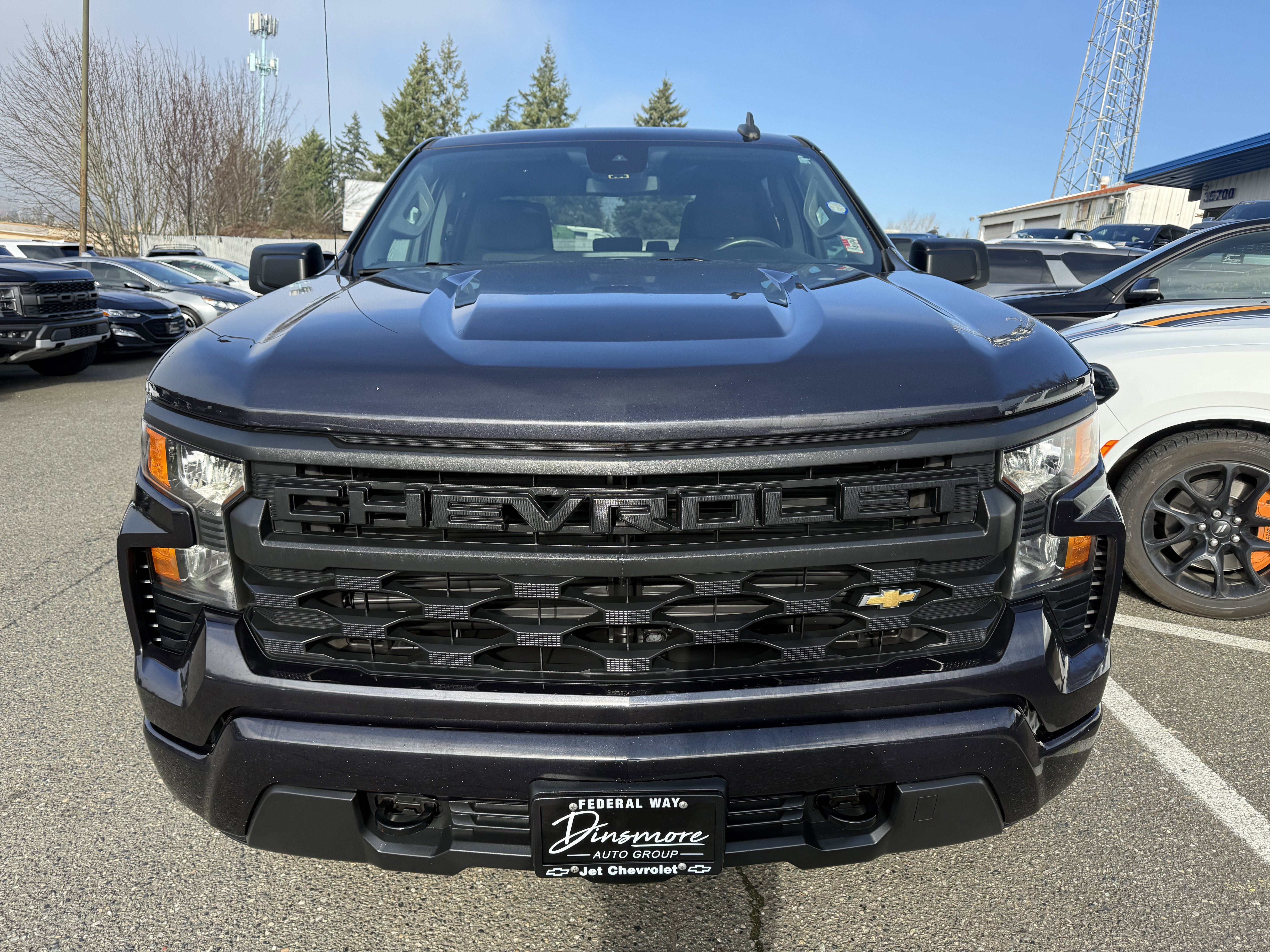 2022 Chevrolet Silverado 1500 Custom
