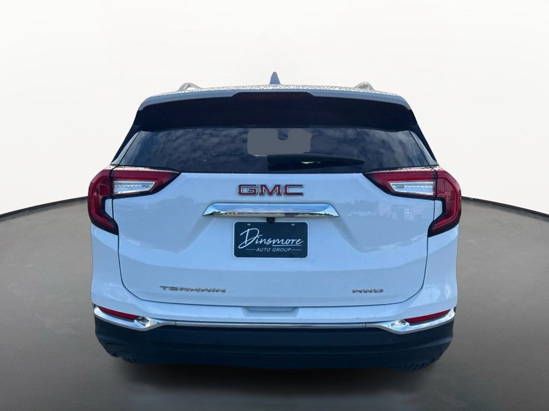 2022 GMC Terrain SLT