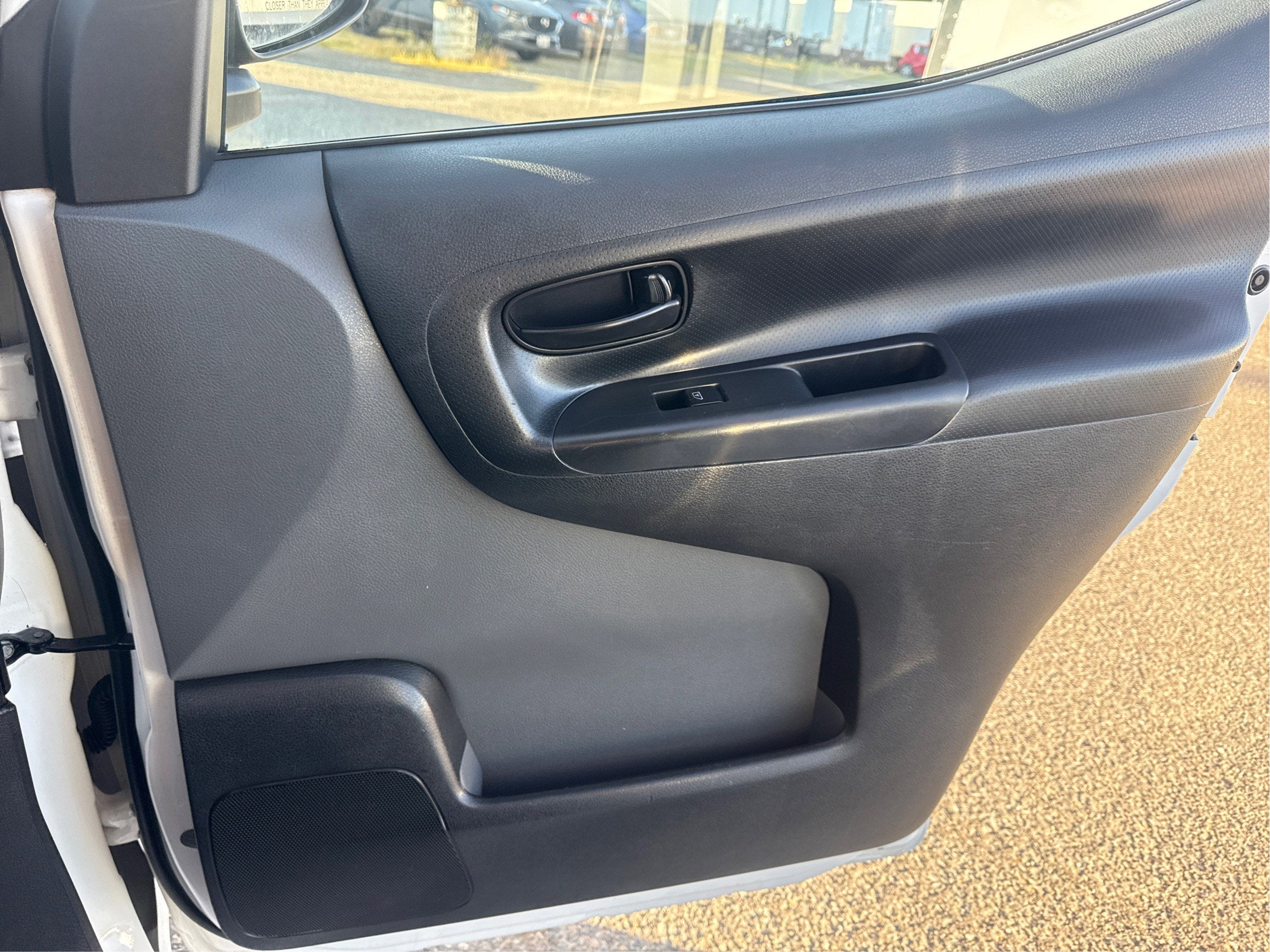 2015 Nissan NV200 S