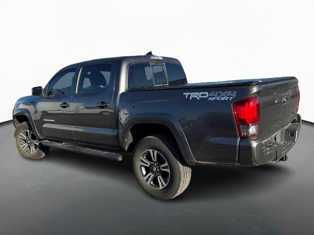 2016 Toyota Tacoma SR