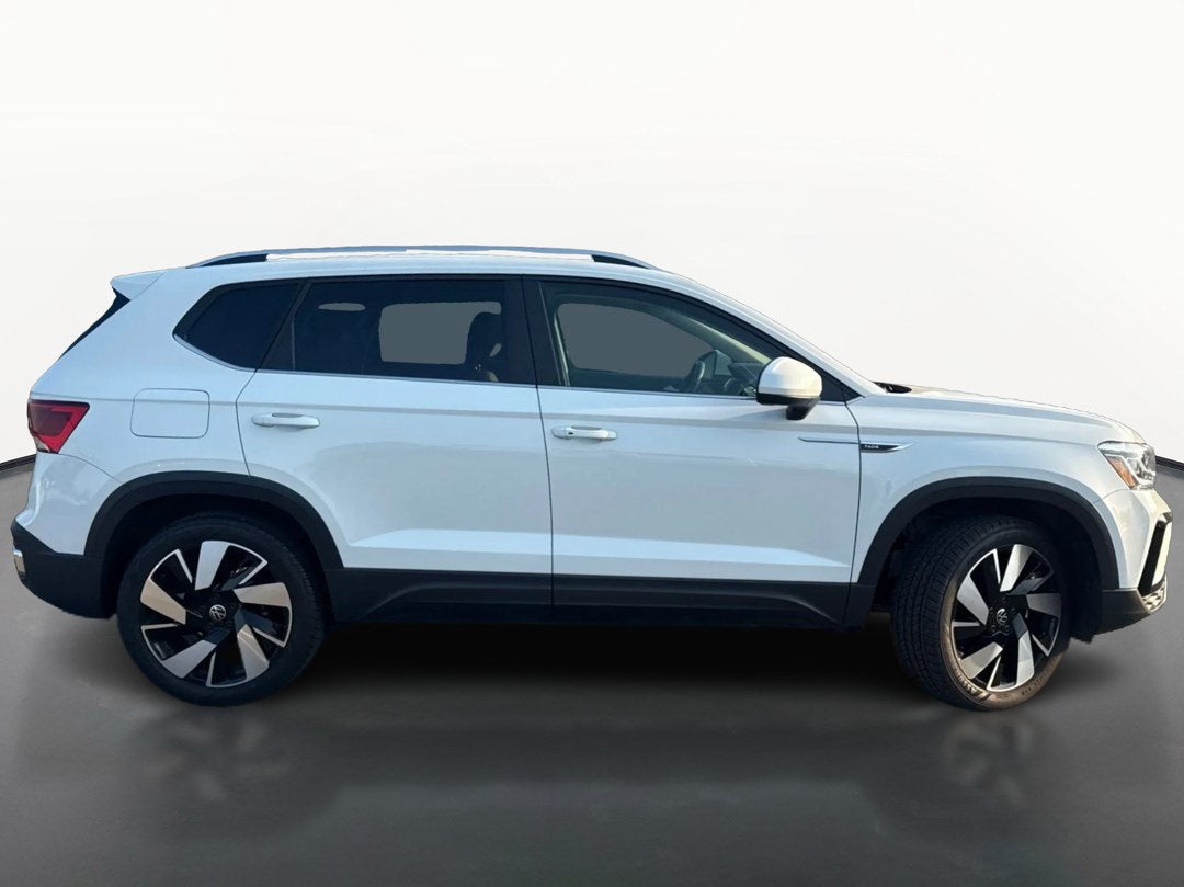 2024 Volkswagen Taos 1.5T SEL