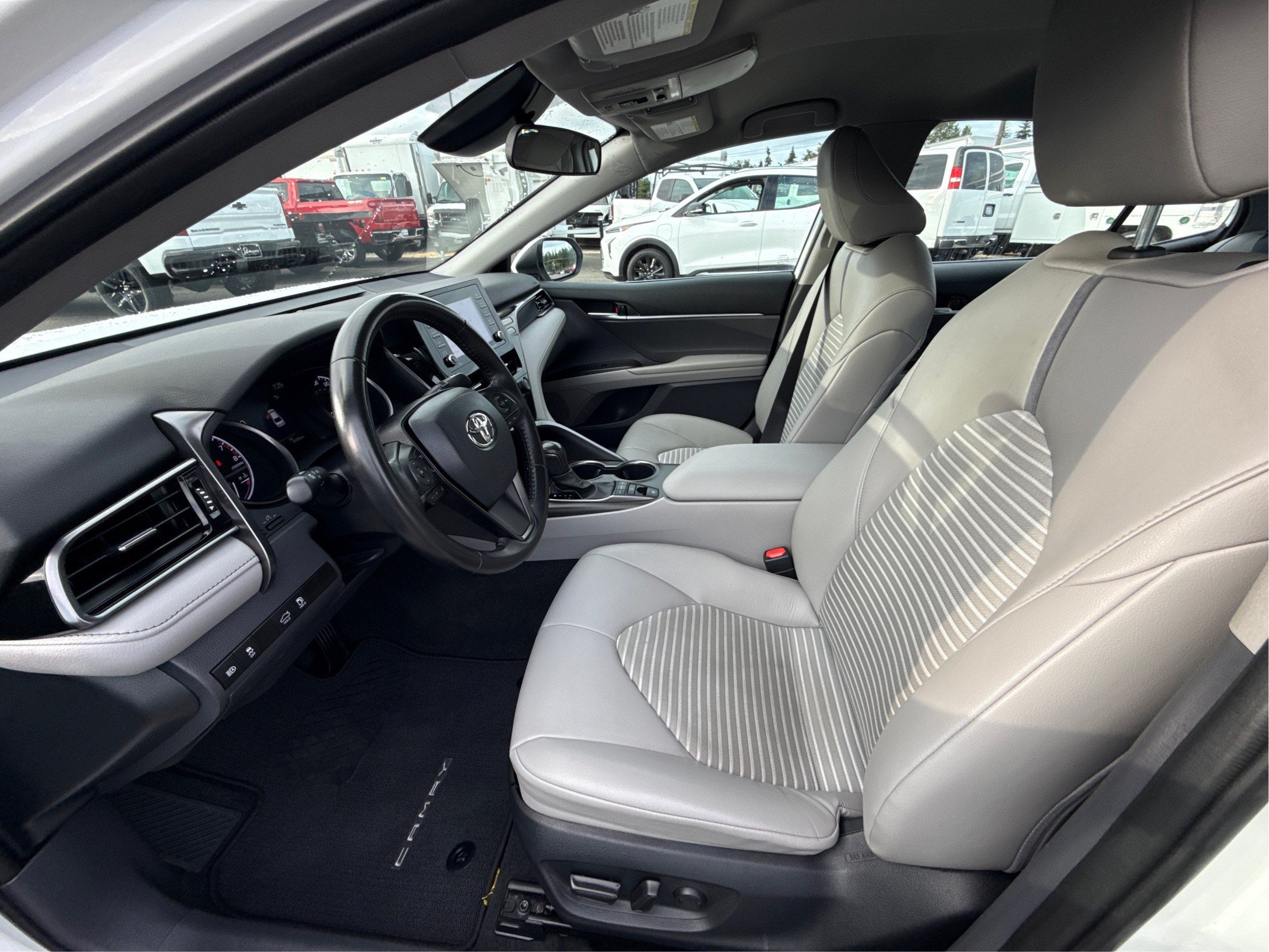2023 Toyota Camry SE AWD