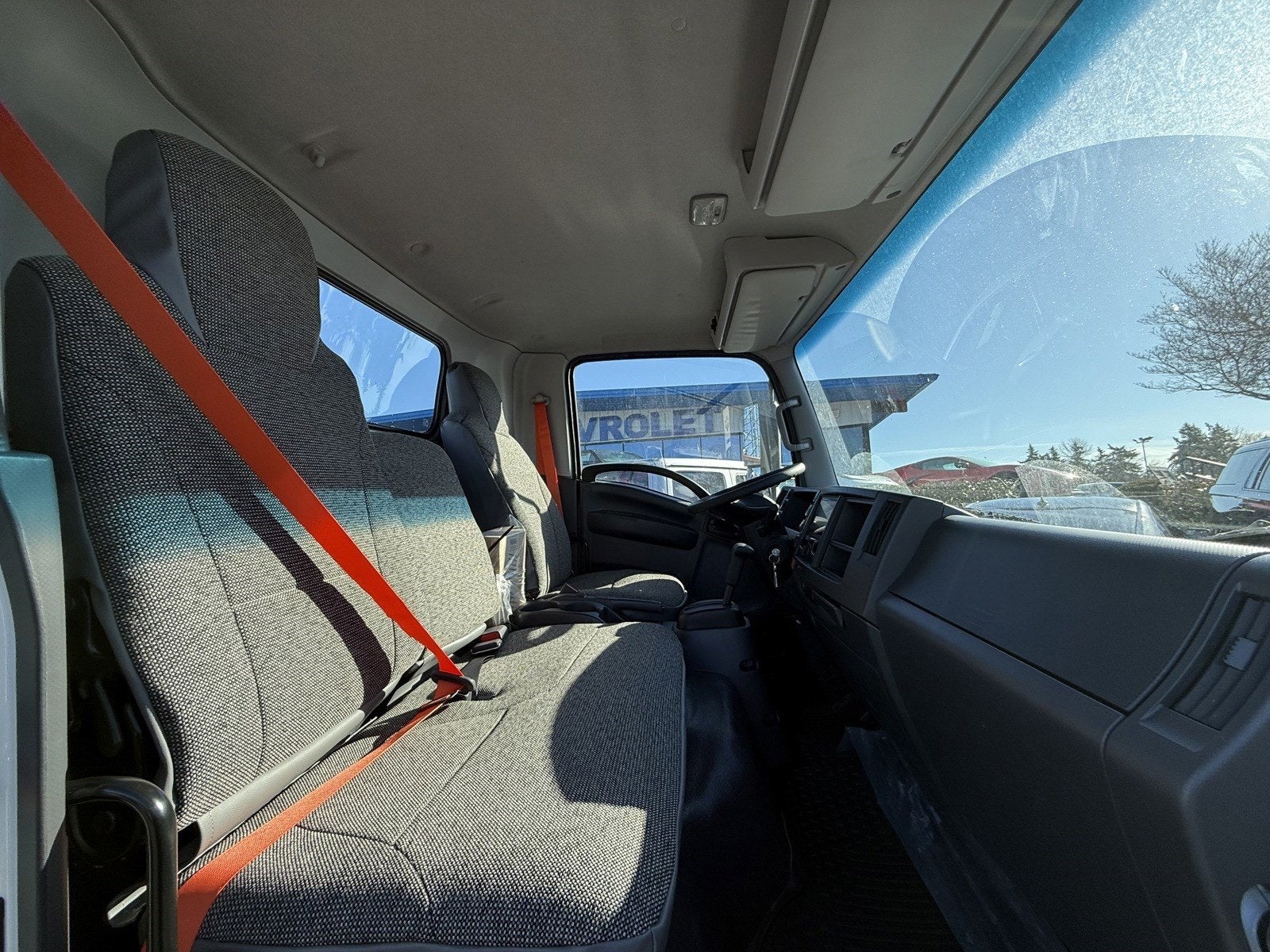 2025 Chevrolet Low Cab Forward 4500 Base