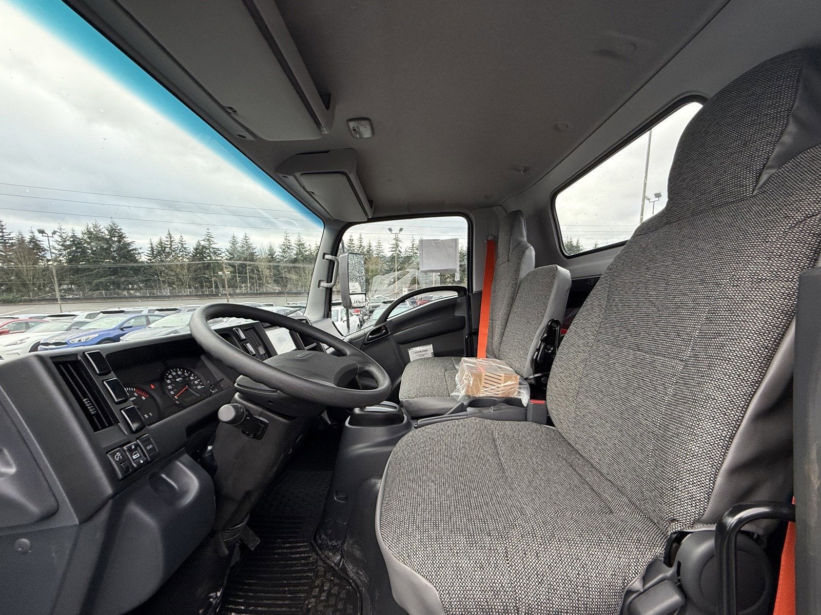 2025 Chevrolet Low Cab Forward 4500 Base