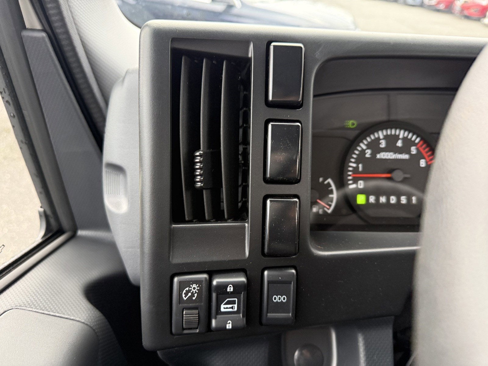 2025 Chevrolet Low Cab Forward 4500 Base