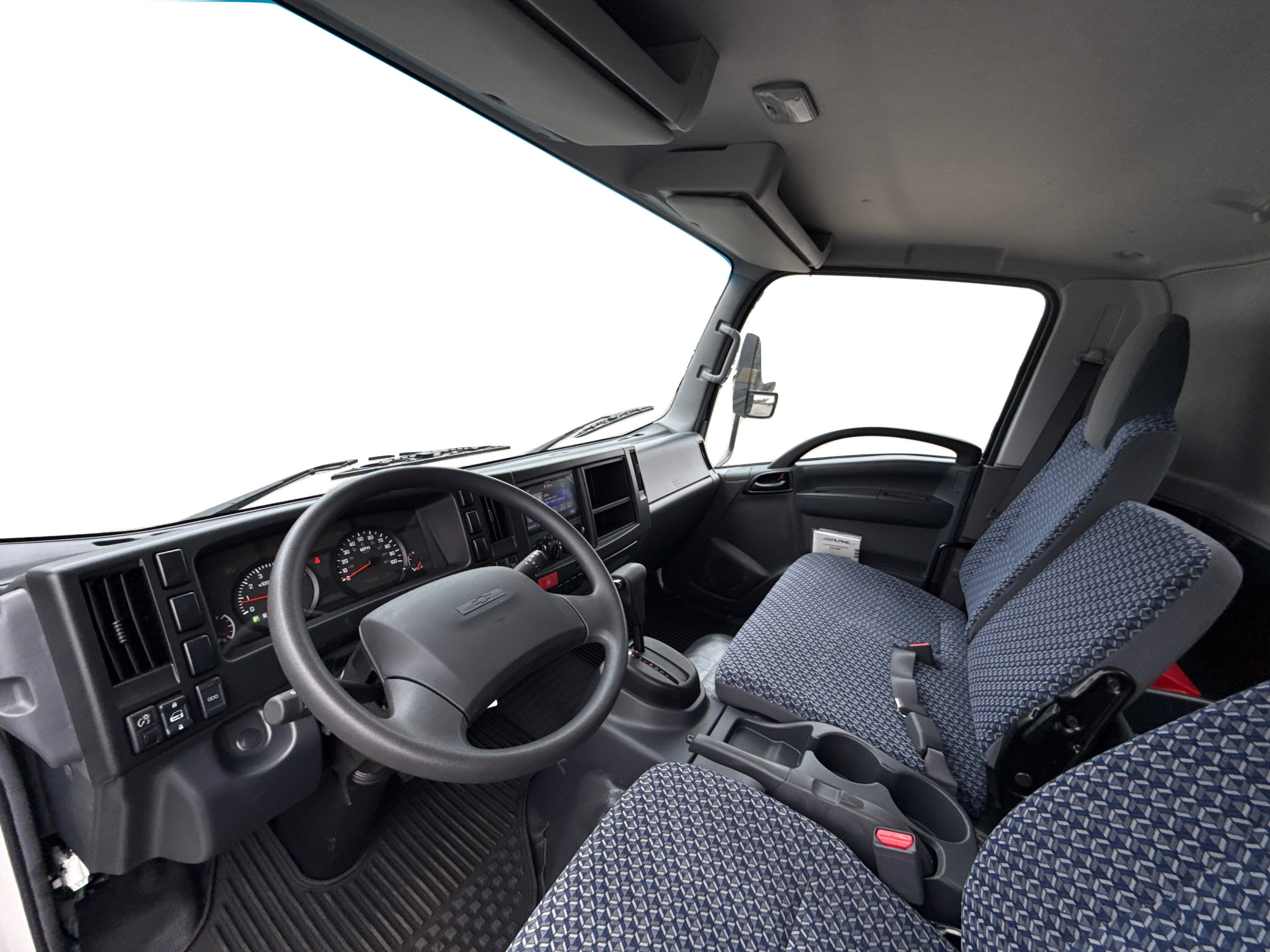 2025 Chevrolet Low Cab Forward 4500 HG Base