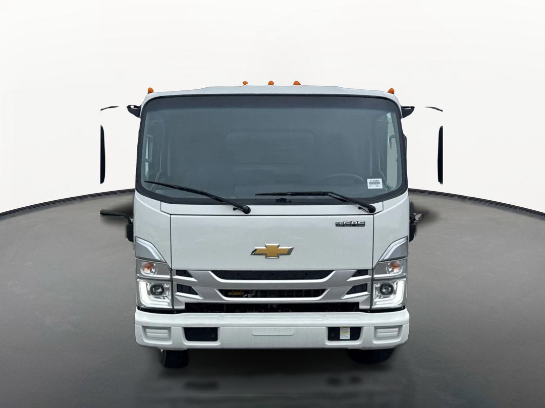 2025 Chevrolet Low Cab Forward 4500 HG Base