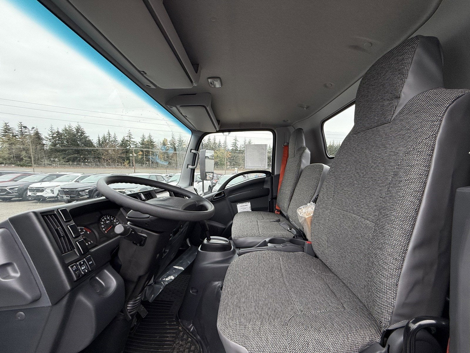 2025 Chevrolet Low Cab Forward 4500 Base