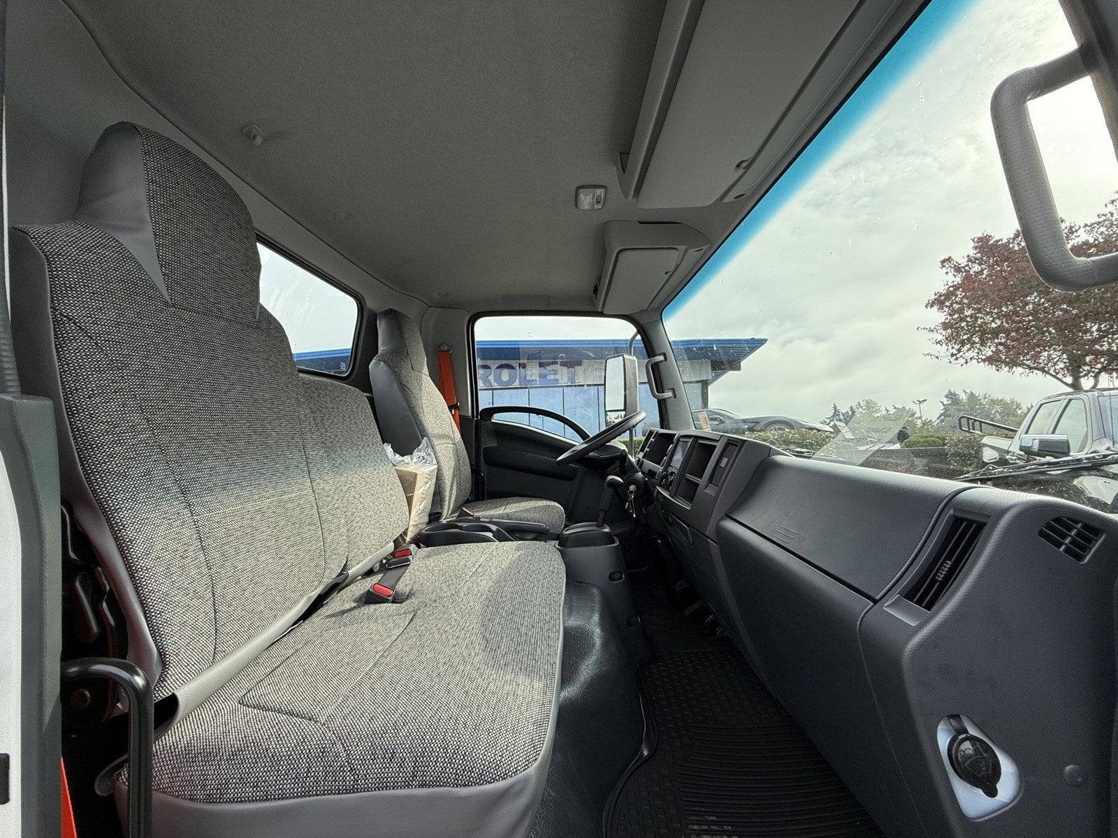 2025 Chevrolet Low Cab Forward 4500 Base