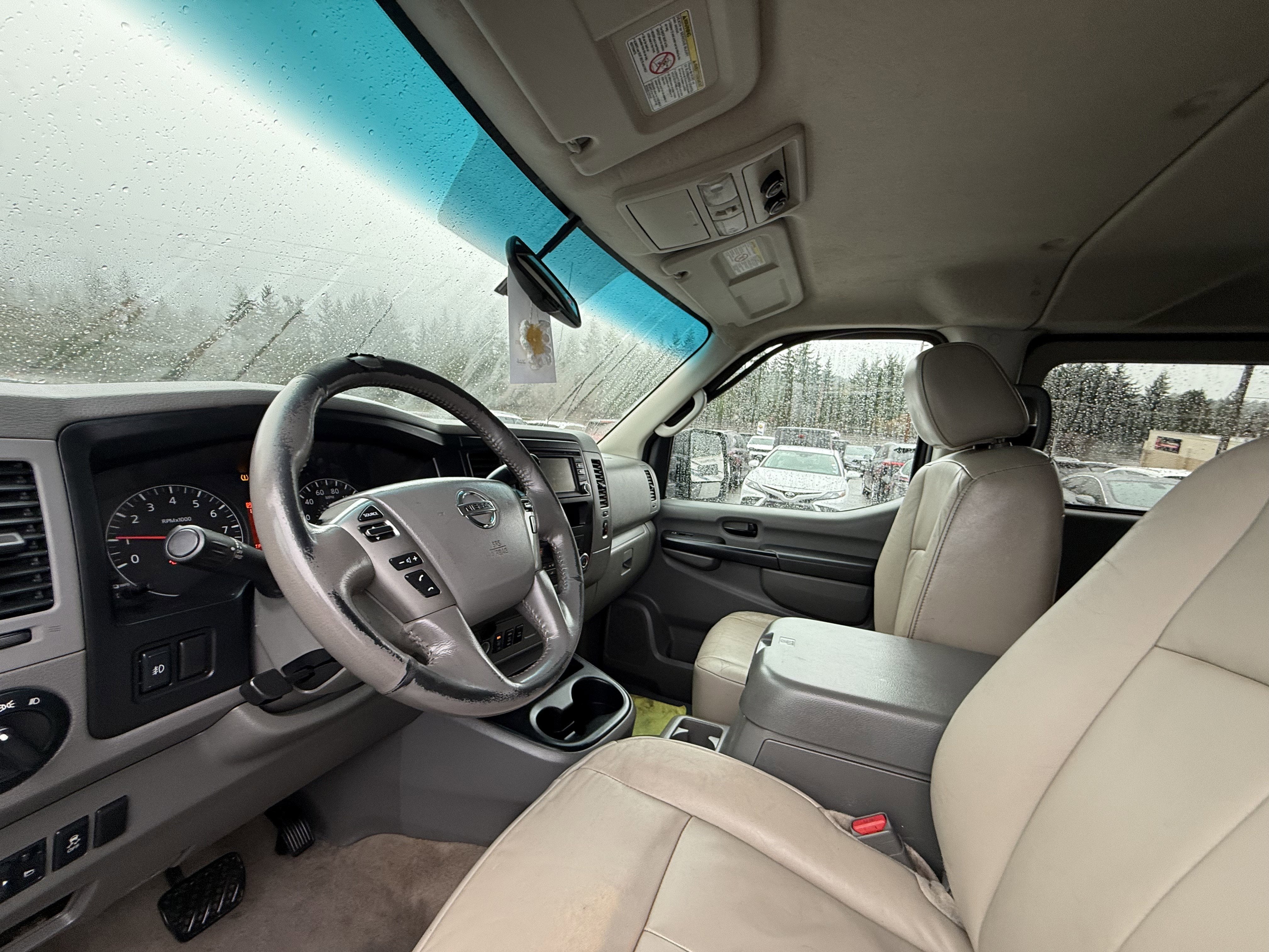 2015 Nissan NV Passenger NV3500 HD SL V8