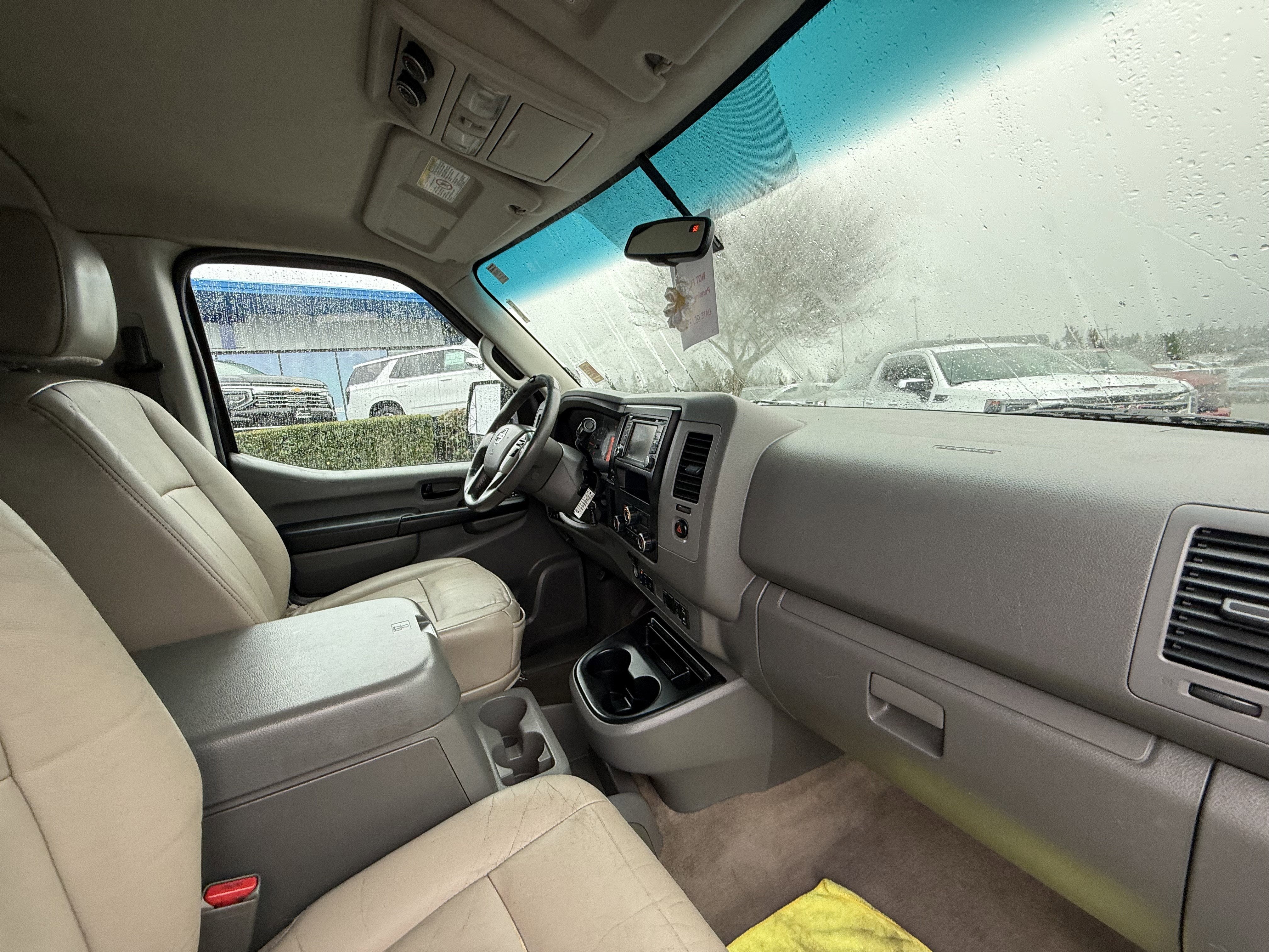 2015 Nissan NV Passenger NV3500 HD SL V8