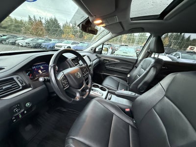 2022 Honda Pilot AWD Black Edition