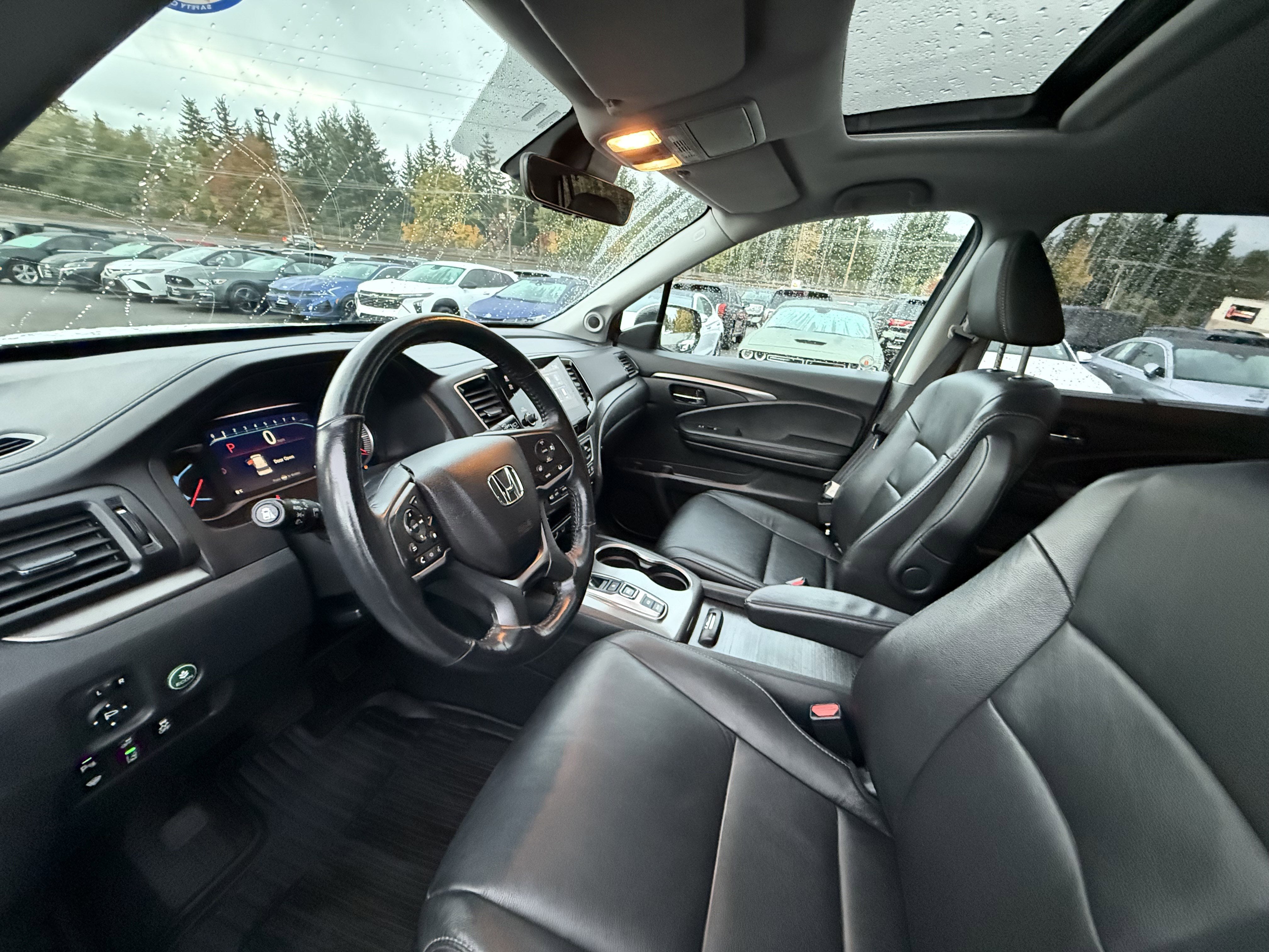 2022 Honda Pilot AWD Black Edition