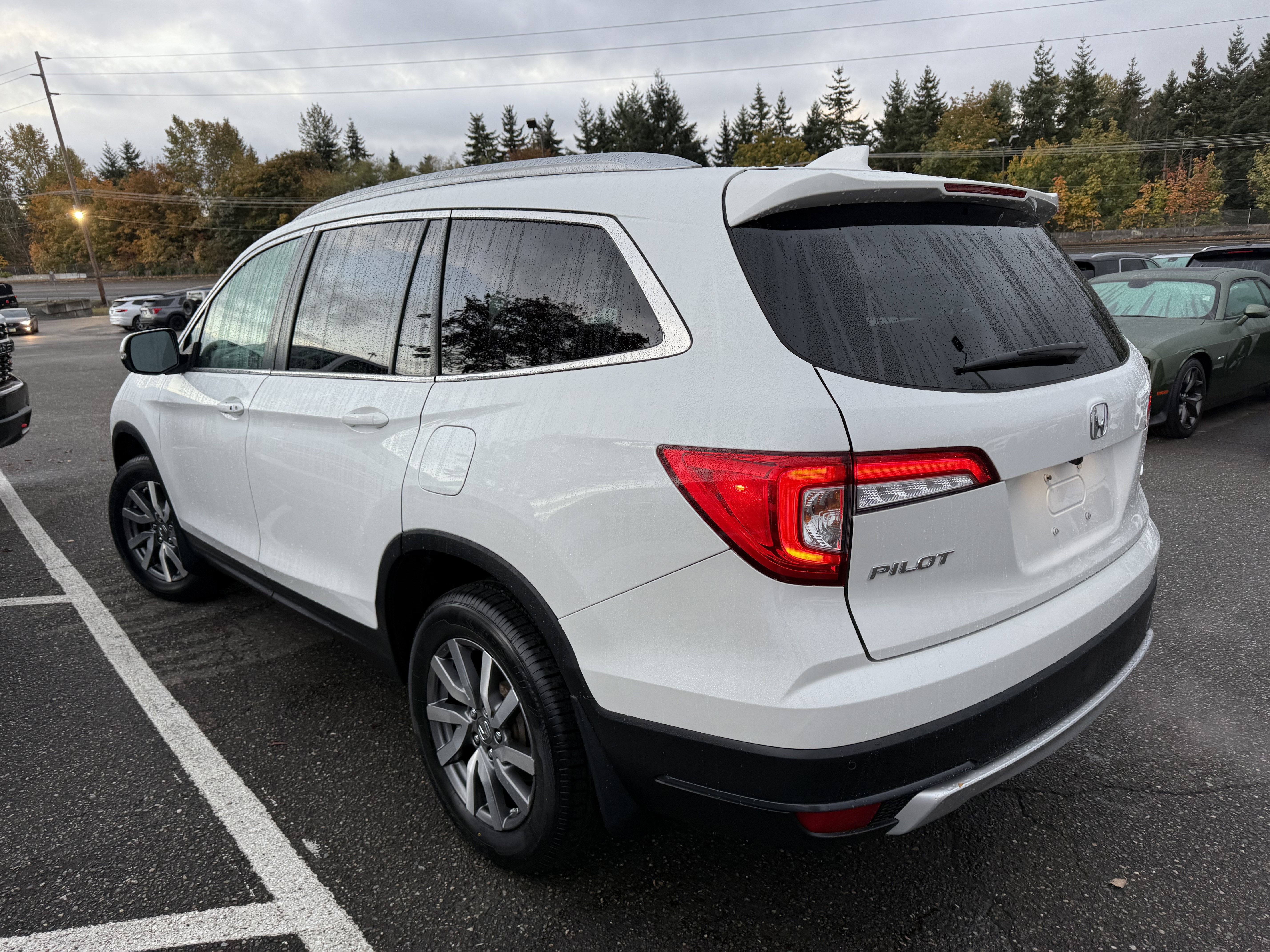 2022 Honda Pilot AWD Black Edition