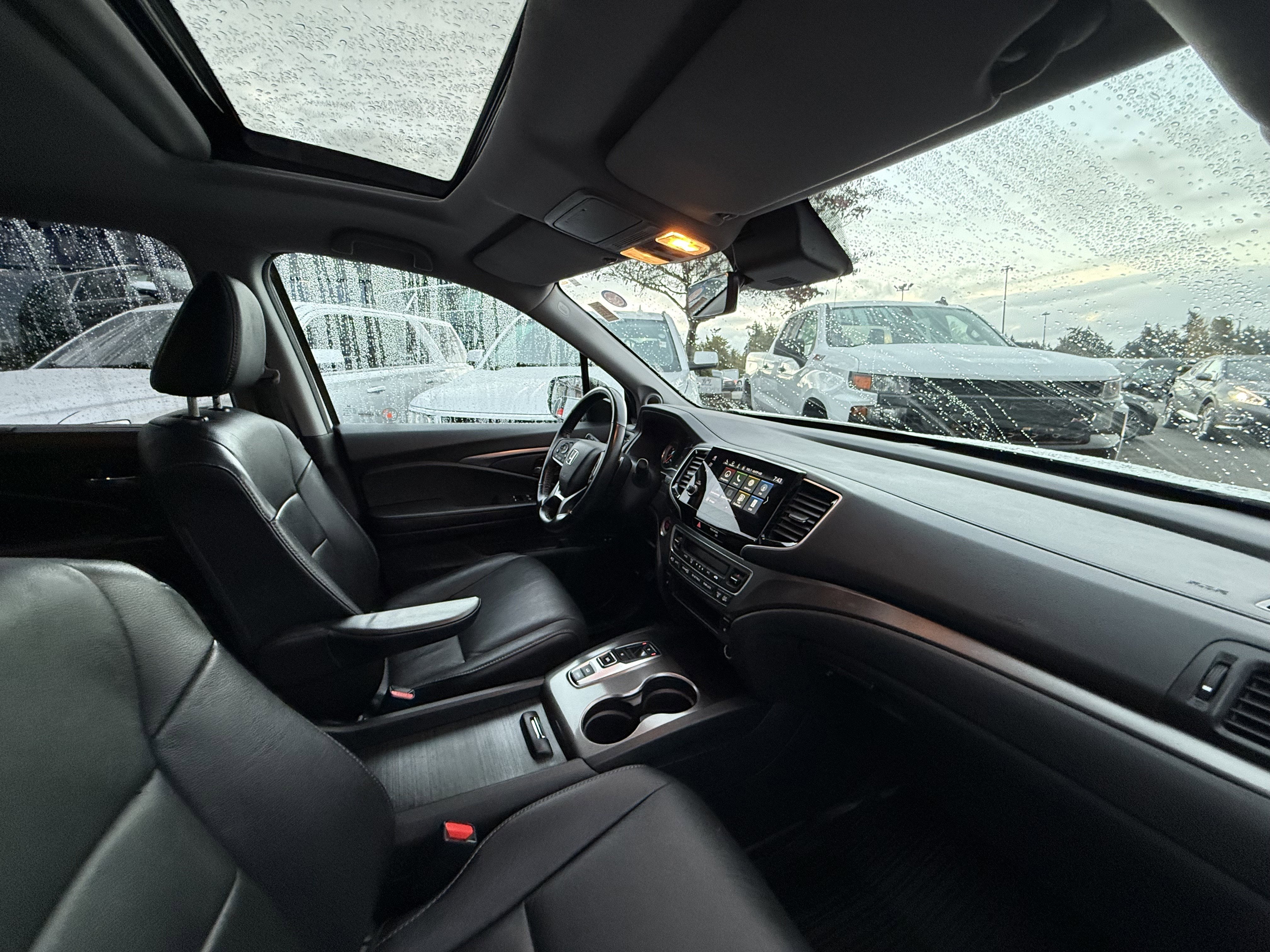 2022 Honda Pilot AWD Black Edition