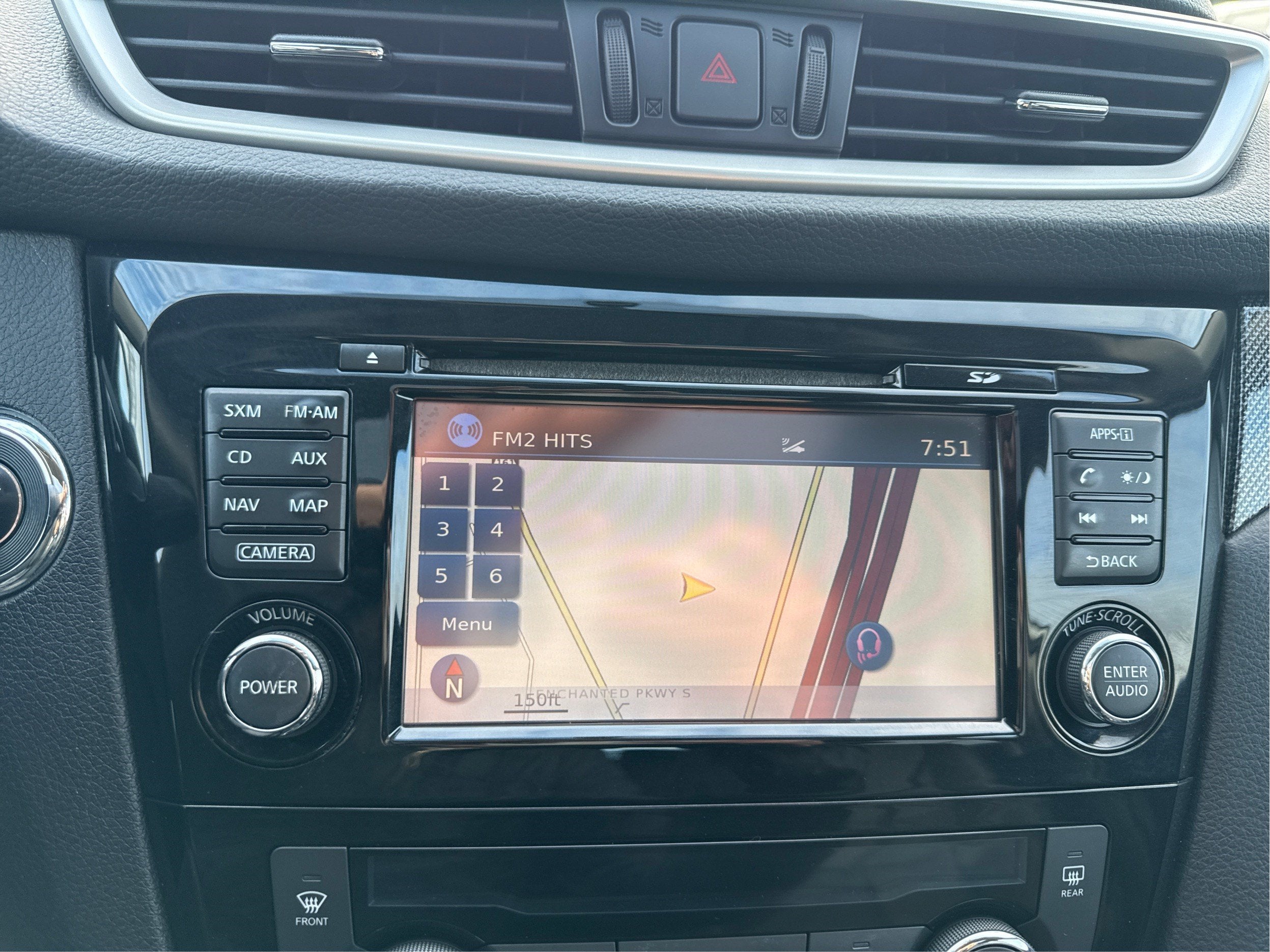 2016 Nissan Rogue SV