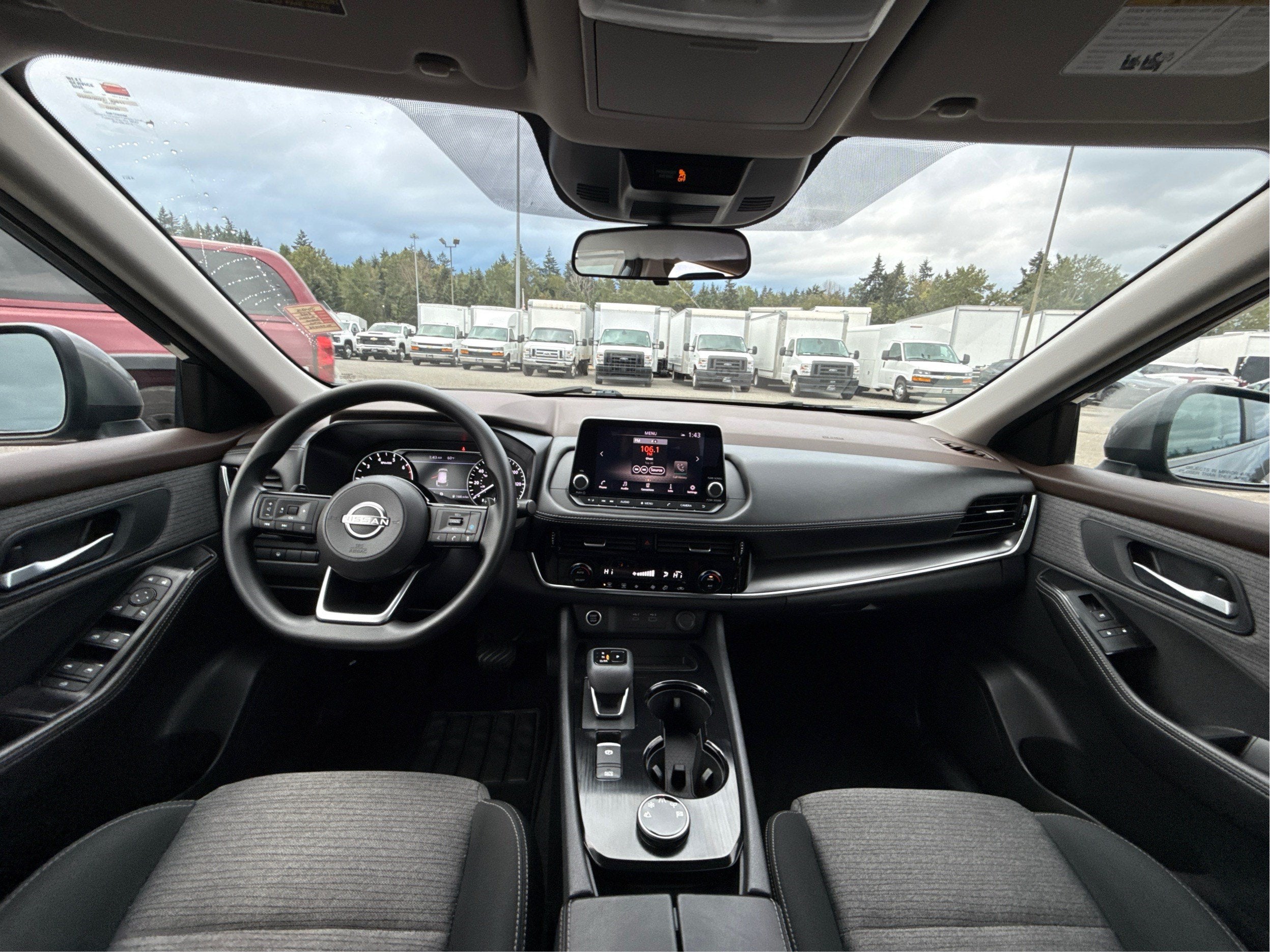 2022 Nissan Rogue SV