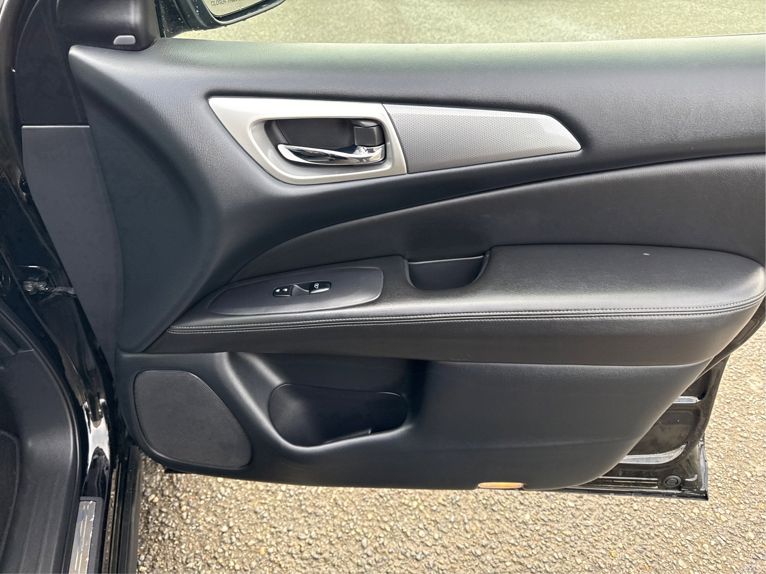2018 Nissan Pathfinder S