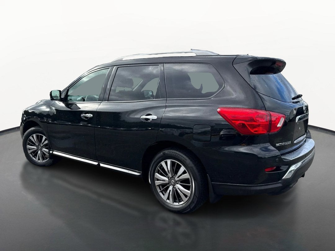 2018 Nissan Pathfinder S