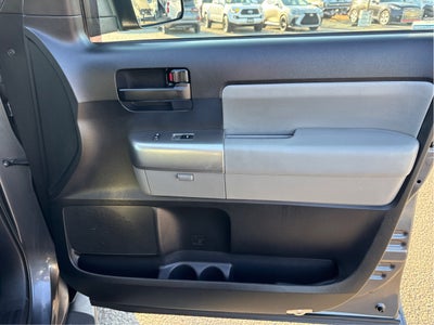 2018 Toyota Sequoia SR5