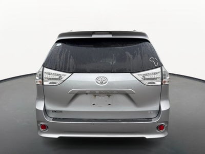 2017 Toyota Sienna SE