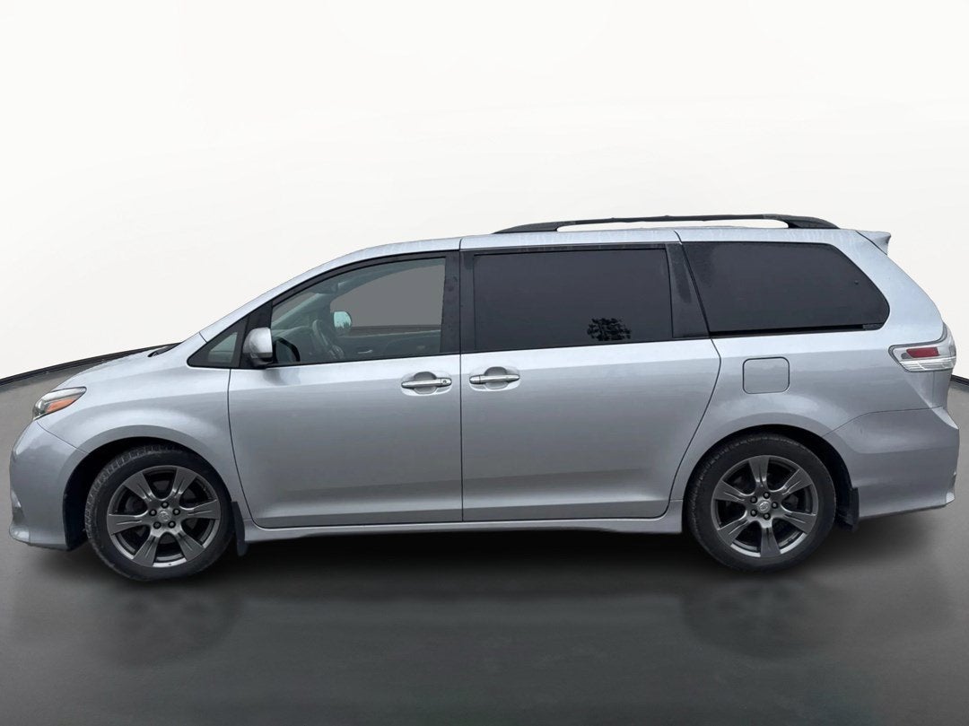 2017 Toyota Sienna SE