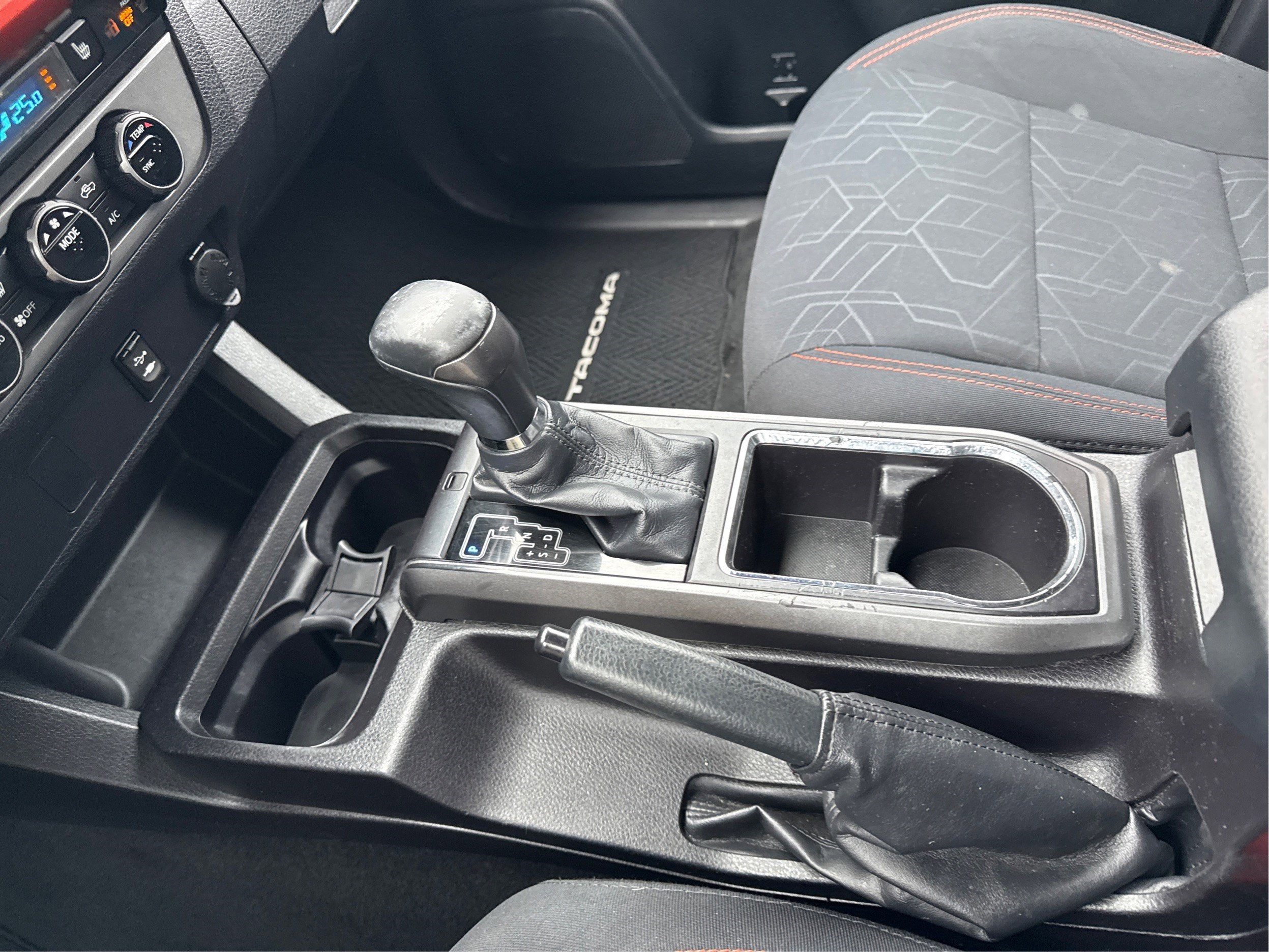 2016 Toyota Tacoma SR5 V6