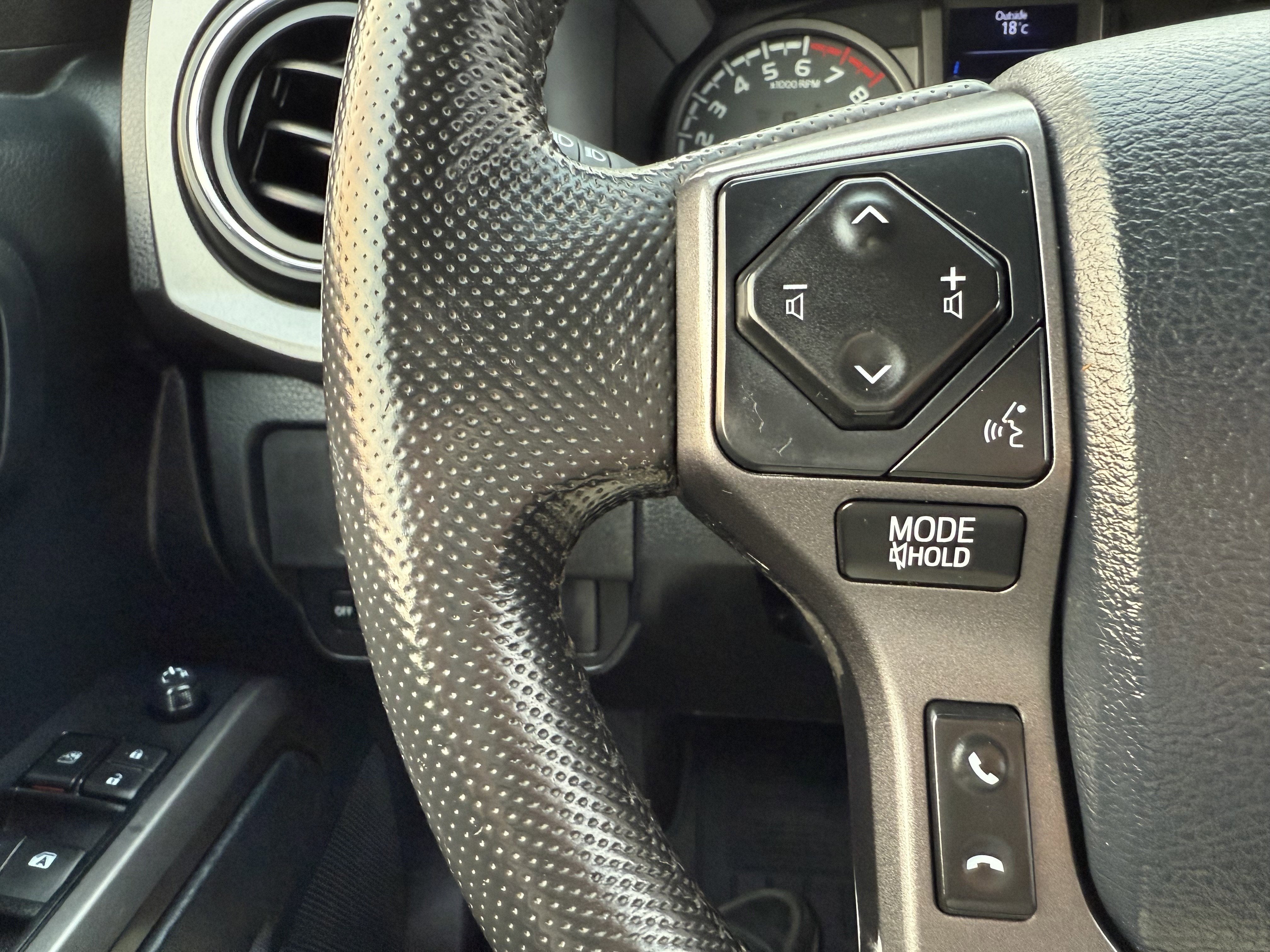 2019 Toyota Tacoma TRD Sport