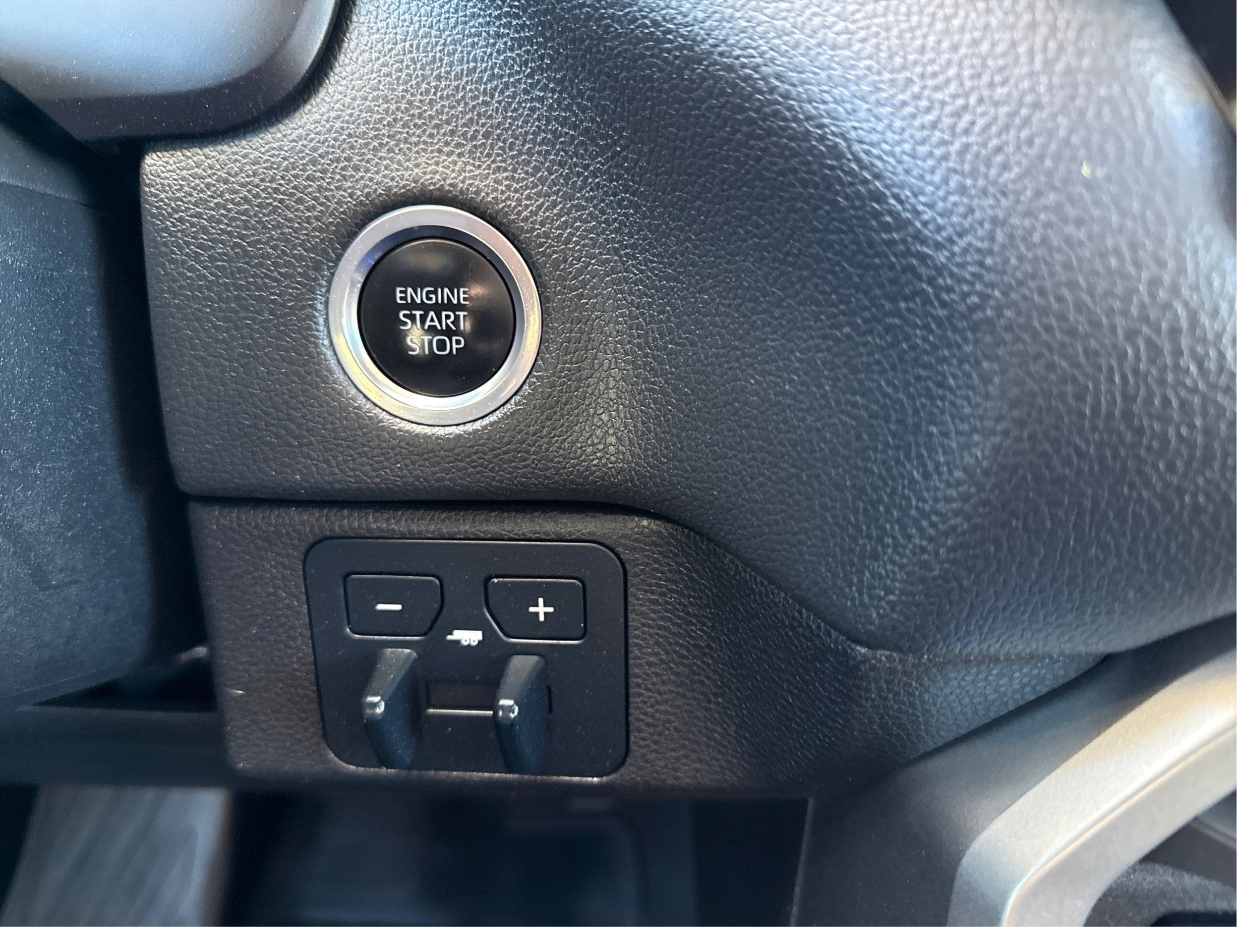 2023 Toyota Tundra 4WD Limited
