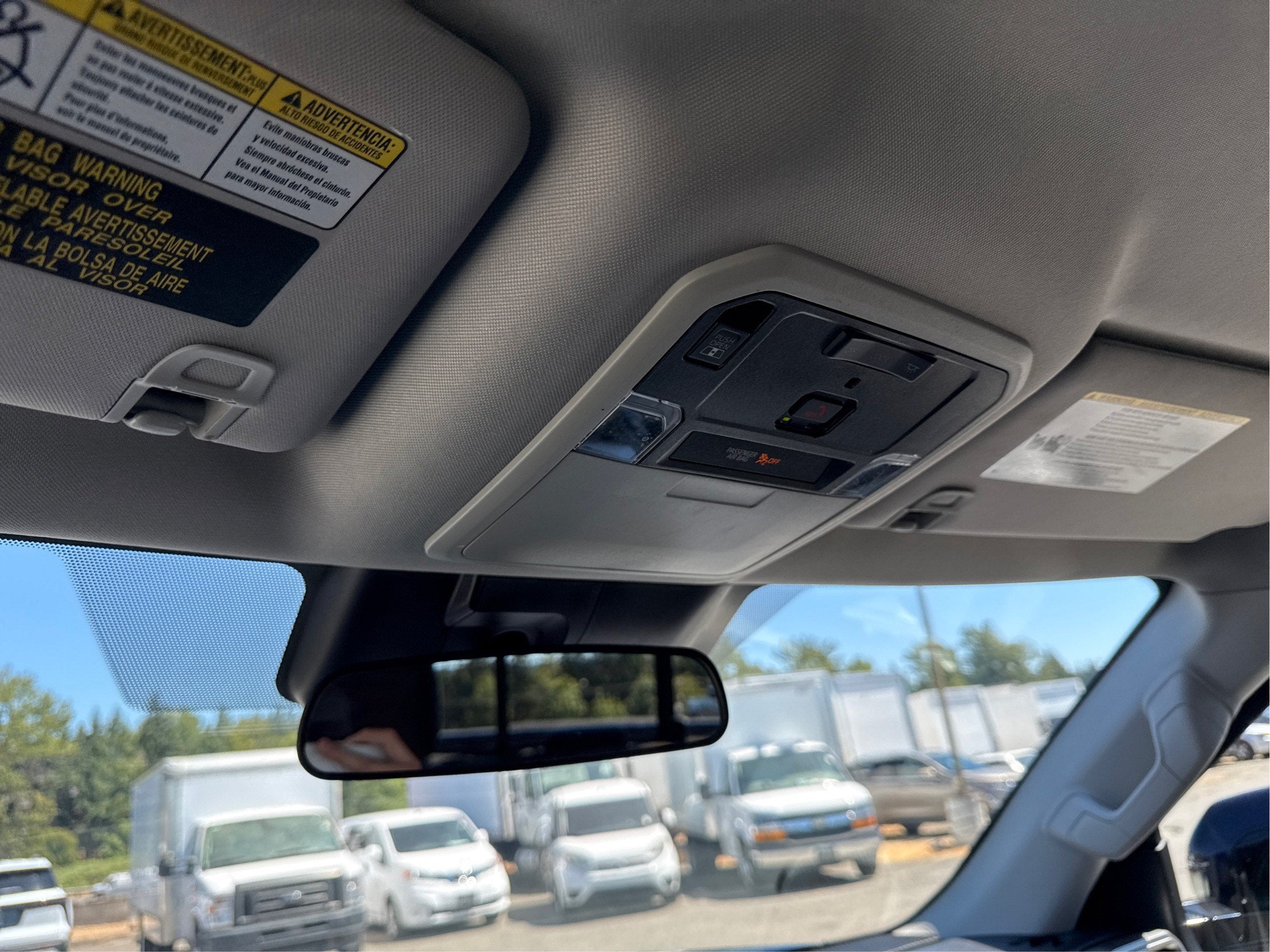 2022 Toyota Tundra 4WD SR5