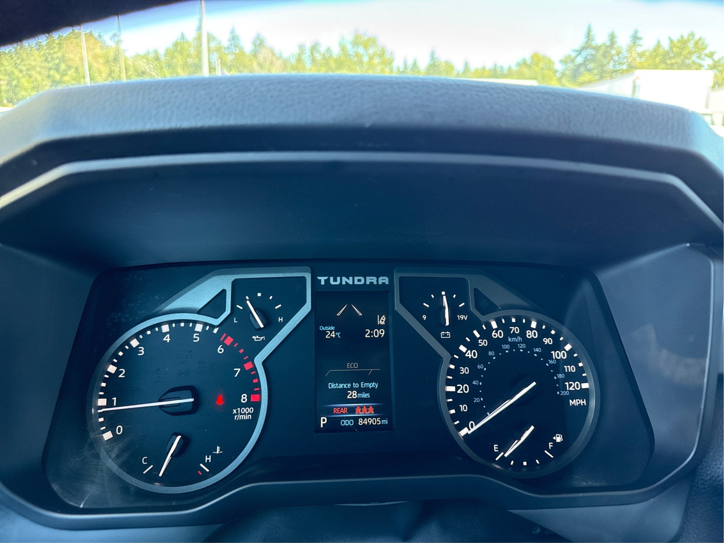 2022 Toyota Tundra 4WD SR5