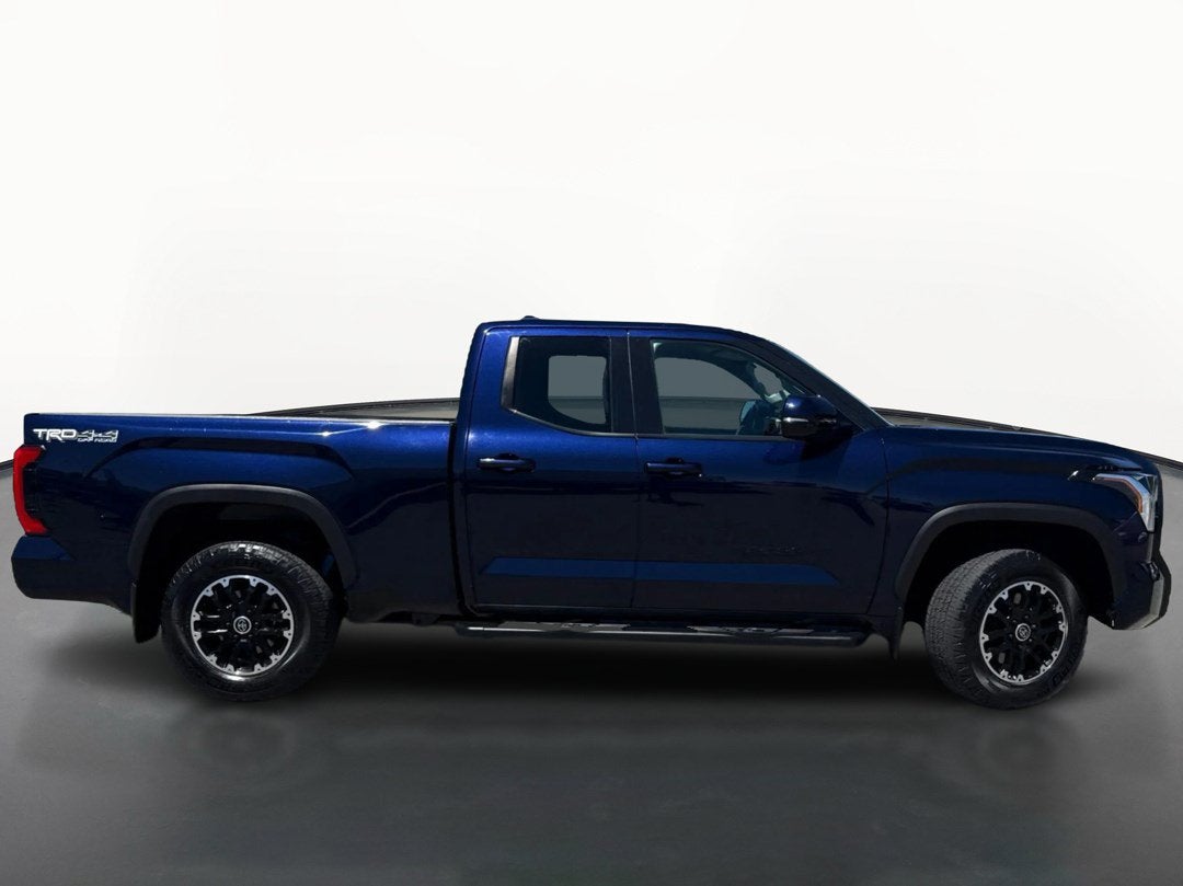 2022 Toyota Tundra 4WD SR5