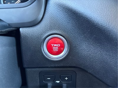 2022 Toyota Tundra 4WD SR5