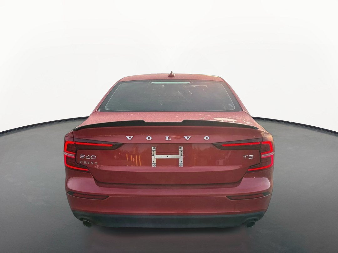 2020 Volvo S60 T5 Momentum