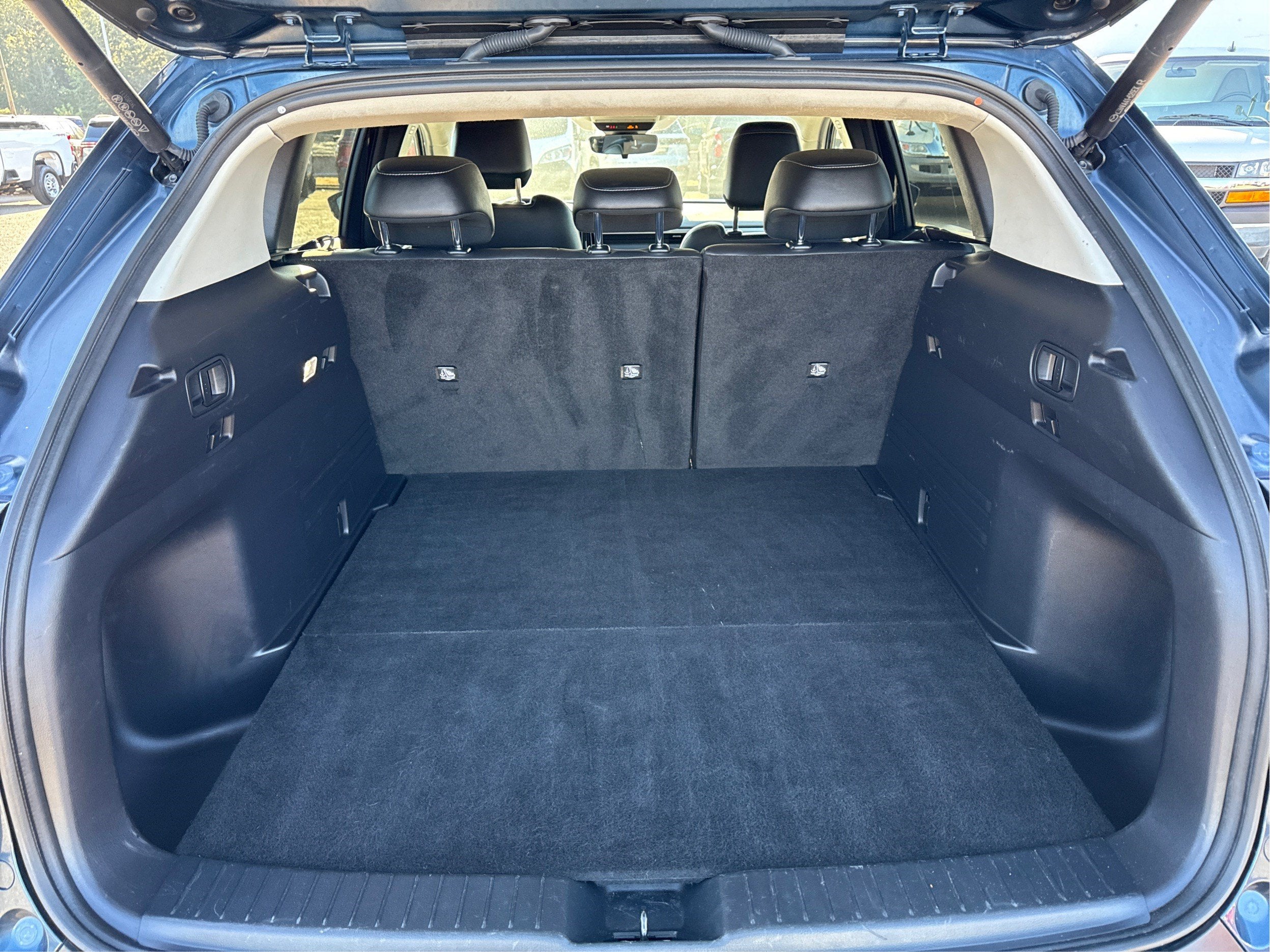 2024 Mazda Mazda CX-50 2.5 S Preferred Package