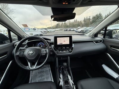 2023 Toyota Corolla Cross XLE