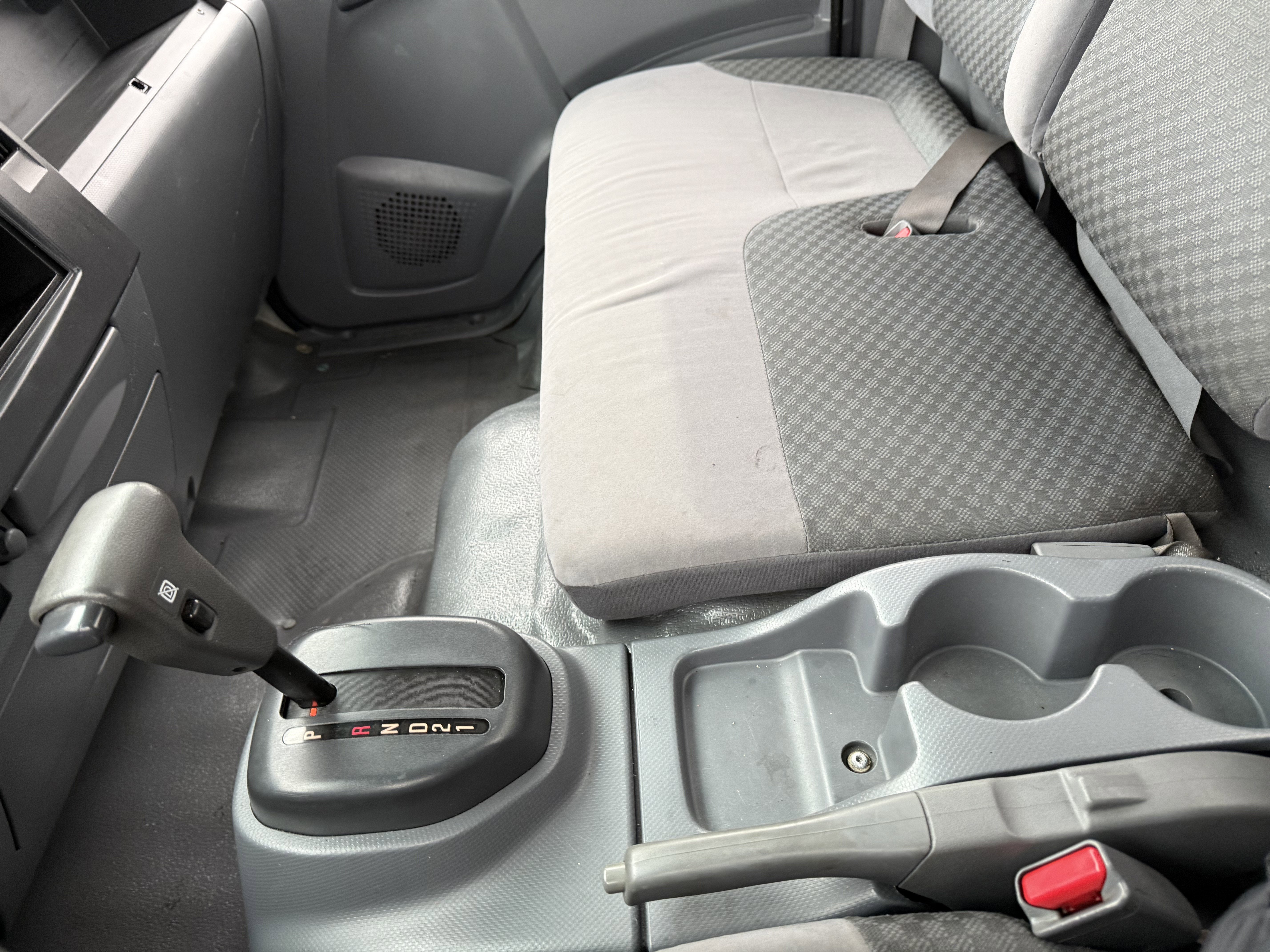 2014 Isuzu NPR HD DSL REG AT IBT PWL