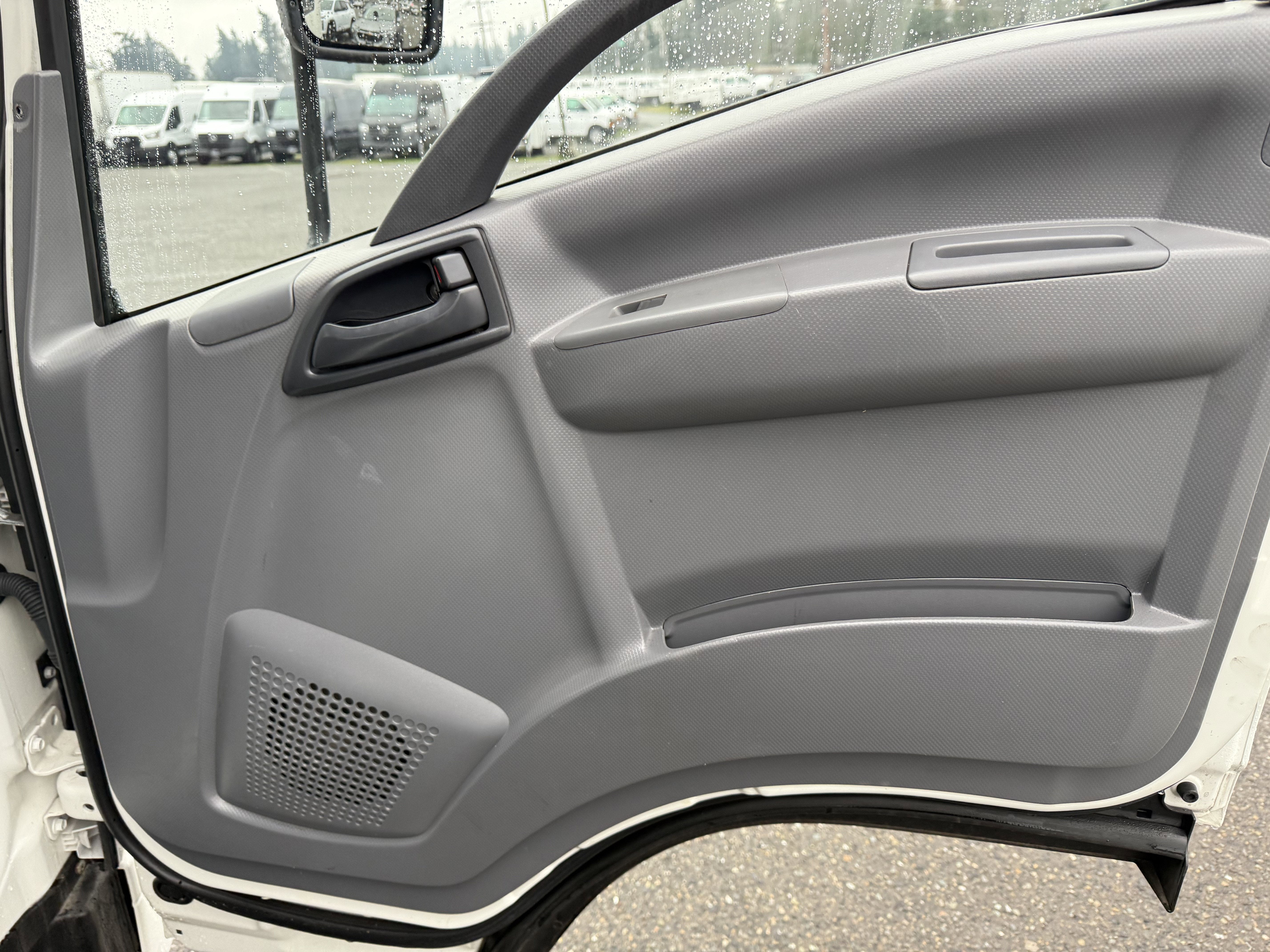 2014 Isuzu NPR HD DSL REG AT IBT PWL