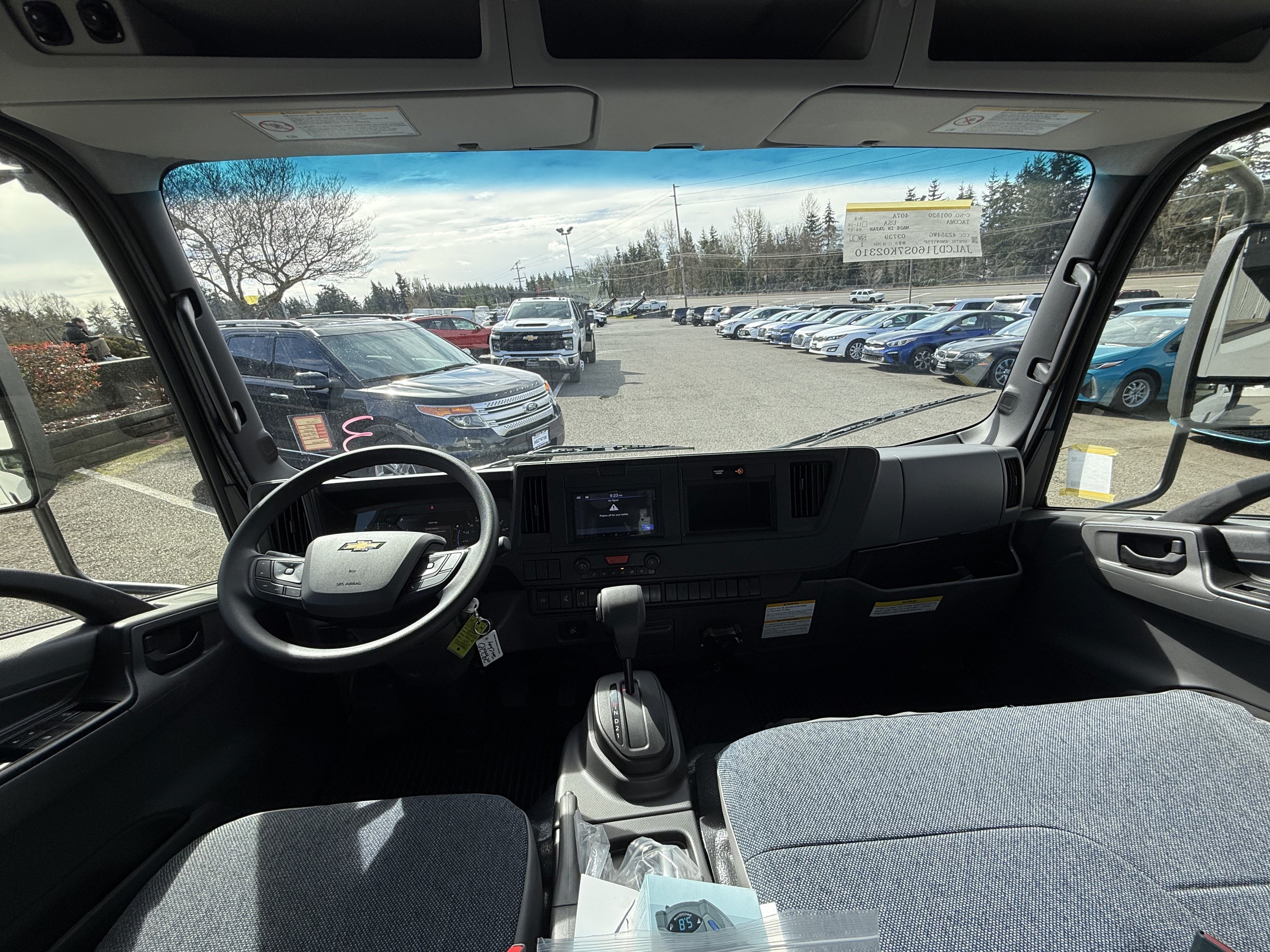 2025 Chevrolet Low Cab Forward 4500 XD Base