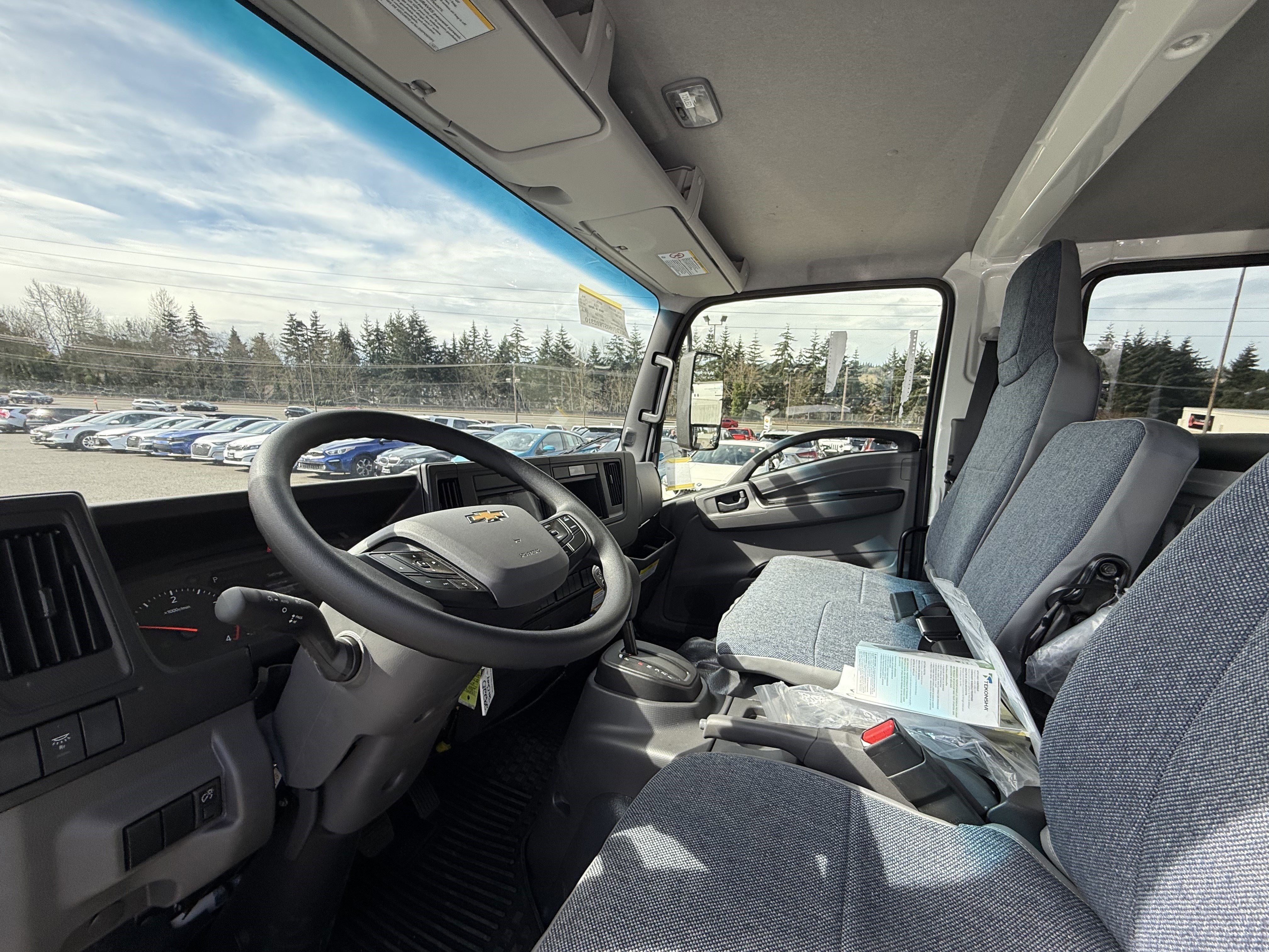 2025 Chevrolet Low Cab Forward 4500 XD Base