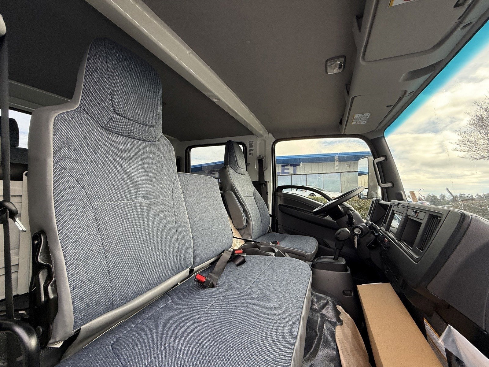 2025 Chevrolet Low Cab Forward 4500 XD Base